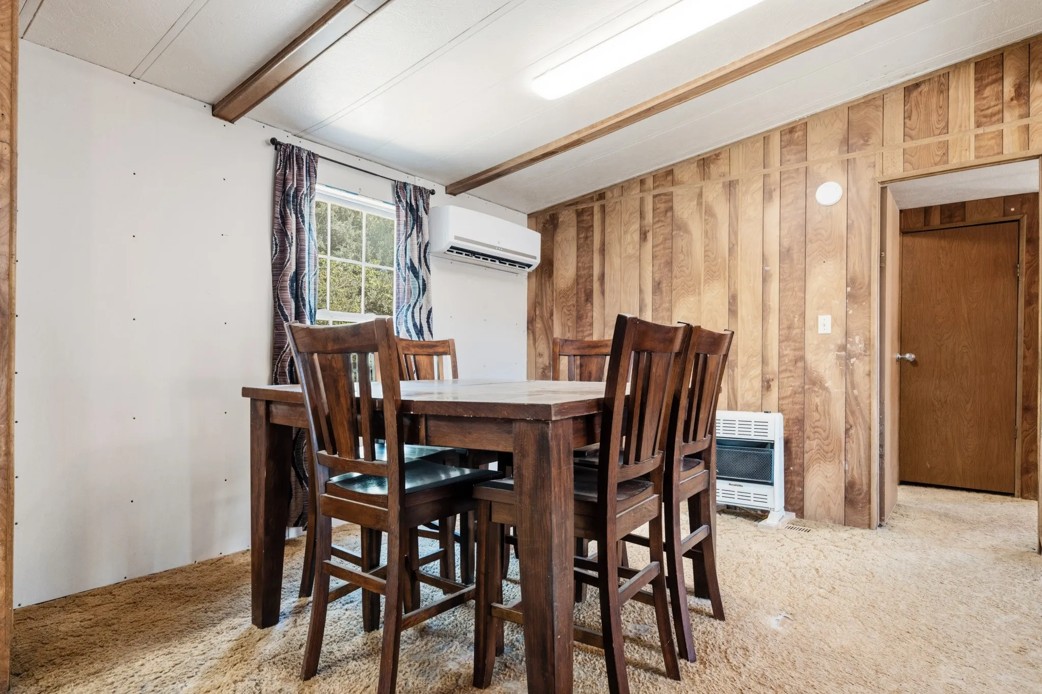 Manufactured Home For Sale in Hill County , 275 Hill County Road 4431, Itasca, Texas 76055, 3 Bedroom, 2 Bathroom, 4 Garage spaces, 1,520 Sqft, built in 1982, mls#21382477, Real Estate Agent in Itasca, Homes For Sale in Hill county, Homes For Sale in Itasca, Realtor in Itasca Texas, Real Estate Brokerage Independent Realty Texas, Luminita Cordes Realtor