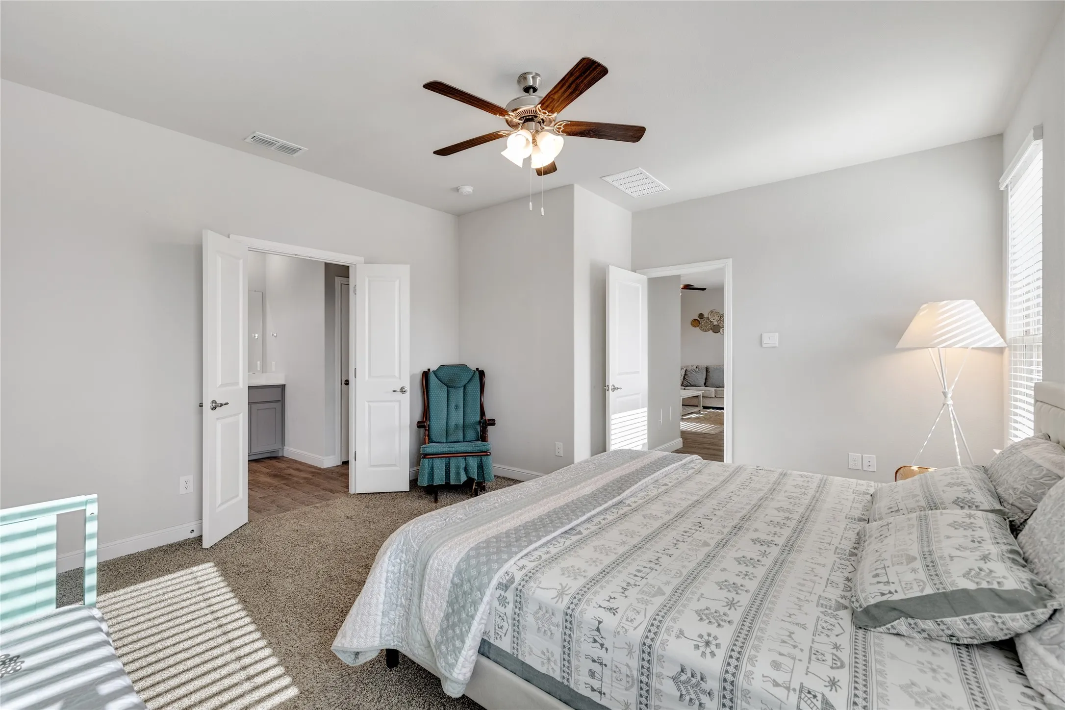 Single Family Residence For Rent in Wise County , 14633 Caelum Drive, Haslet, Texas 76052, 4 Bedroom, 2 Bathroom, 2 Garage spaces, 2,189 Sqft, built in 2023, mls#21386101, Real Estate Agent in Haslet, Homes For Rent in Wise county, Homes For Rent in Haslet, Realtor in Haslet Texas, Real Estate Brokerage Independent Realty Texas, Luminita Cordes Realtor