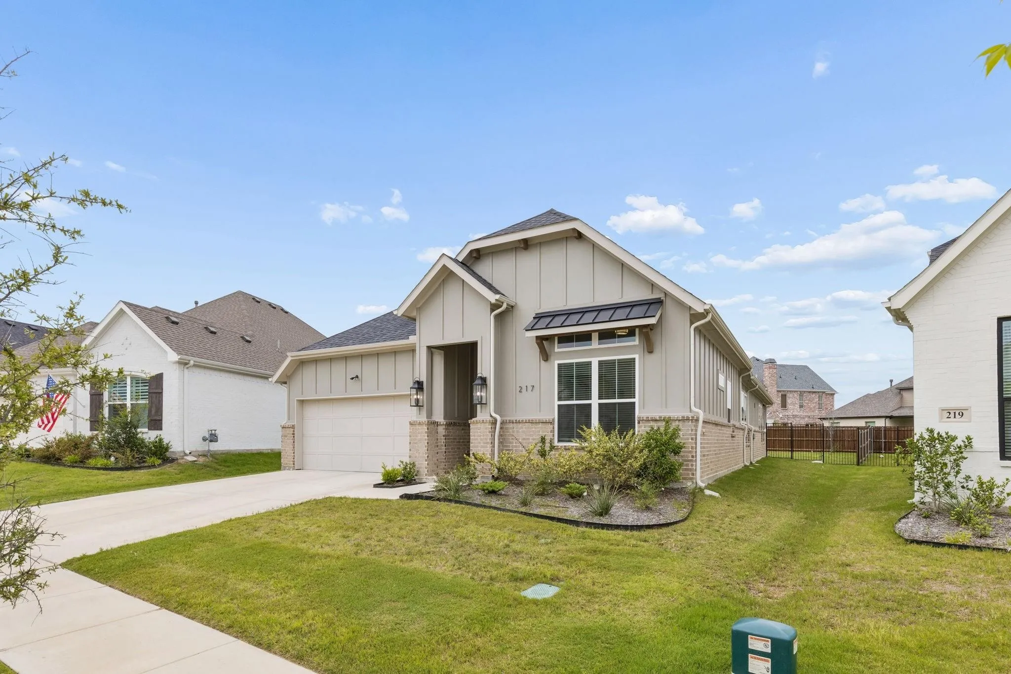 Single Family Residence For Rent in Parker County , 217 Observation Drive N, Aledo, Texas 76008, 4 Bedroom, 3 Bathroom, 2 Garage spaces, 2,386 Sqft, built in 2023, mls#21385798, Real Estate Agent in Aledo, Homes For Rent in Parker county, Homes For Rent in Aledo, Realtor in Aledo Texas, Real Estate Brokerage Independent Realty Texas, Luminita Cordes Realtor