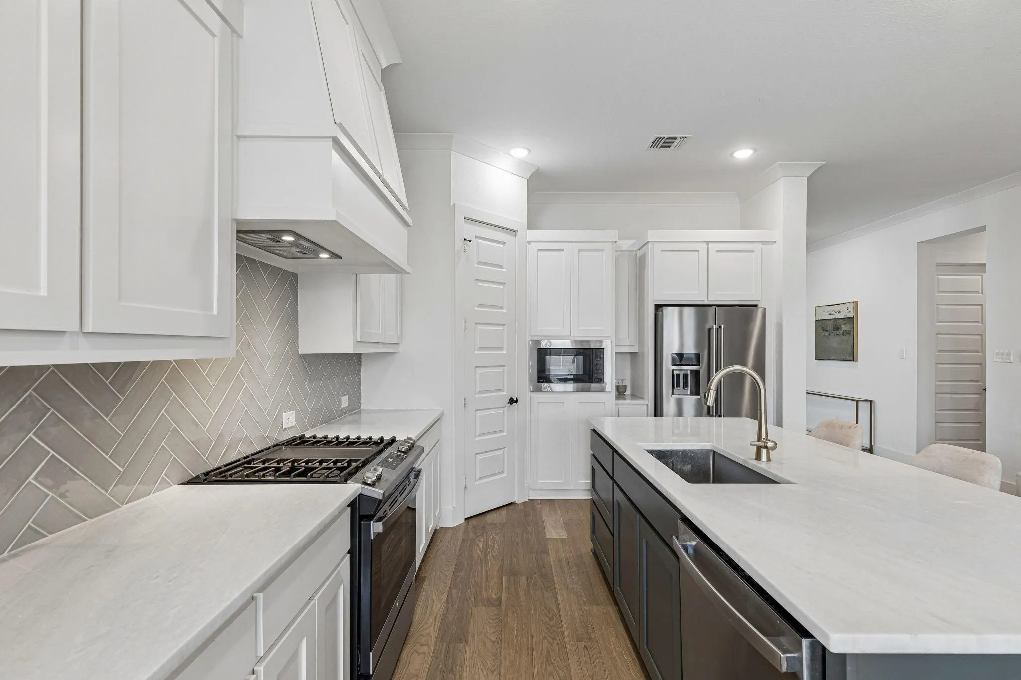 Single Family Residence For Rent in Parker County , 217 Observation Drive N, Aledo, Texas 76008, 4 Bedroom, 3 Bathroom, 2 Garage spaces, 2,386 Sqft, built in 2023, mls#21385798, Real Estate Agent in Aledo, Homes For Rent in Parker county, Homes For Rent in Aledo, Realtor in Aledo Texas, Real Estate Brokerage Independent Realty Texas, Luminita Cordes Realtor