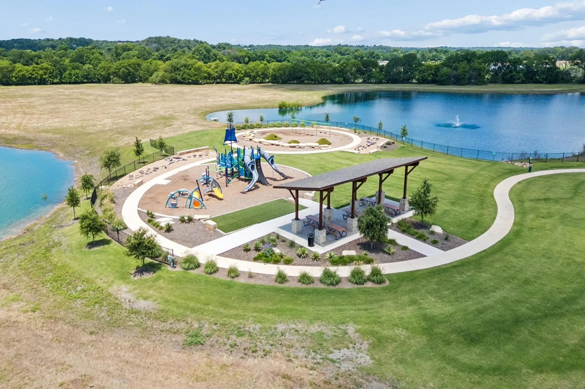 Single Family Residence For Rent in Parker County , 217 Observation Drive N, Aledo, Texas 76008, 4 Bedroom, 3 Bathroom, 2 Garage spaces, 2,386 Sqft, built in 2023, mls#21385798, Real Estate Agent in Aledo, Homes For Rent in Parker county, Homes For Rent in Aledo, Realtor in Aledo Texas, Real Estate Brokerage Independent Realty Texas, Luminita Cordes Realtor