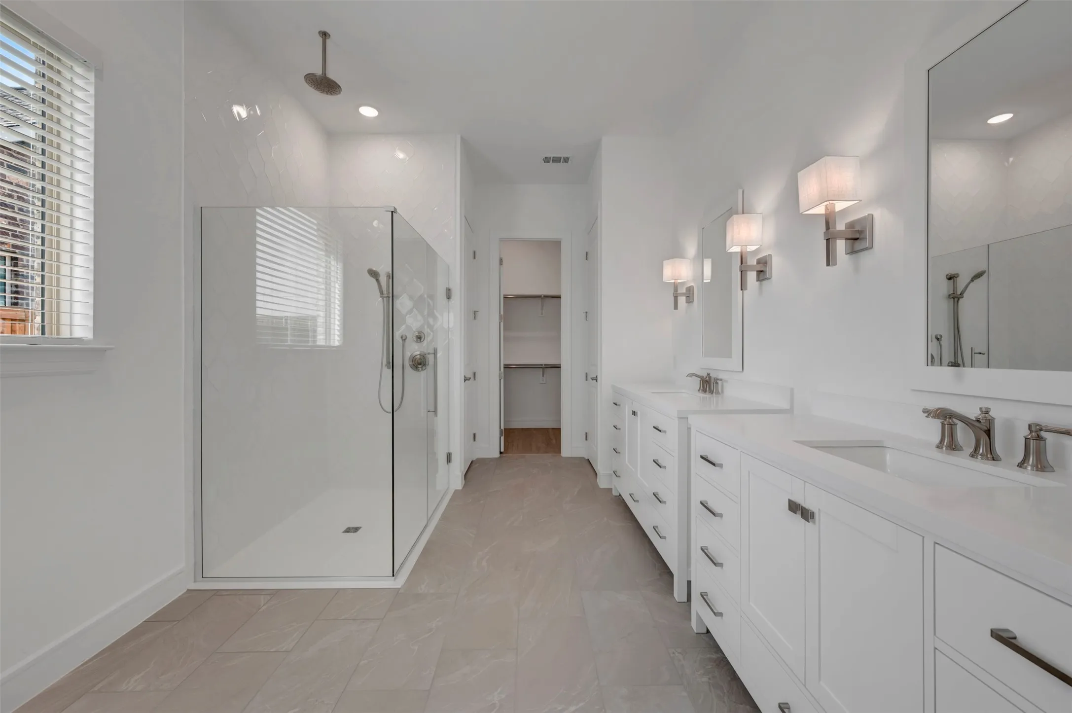 Single Family Residence For Sale in Tarrant County , 5639 Taylor Trail, Arlington, Texas 76017, 4 Bedroom, 4 Bathroom, 3 Garage spaces, 2,852 Sqft, built in 2026, mls#21386399, Real Estate Agent in Arlington, Homes For Sale in Tarrant county, Homes For Sale in Arlington, Realtor in Arlington Texas, Real Estate Brokerage Independent Realty Texas, Luminita Cordes Realtor