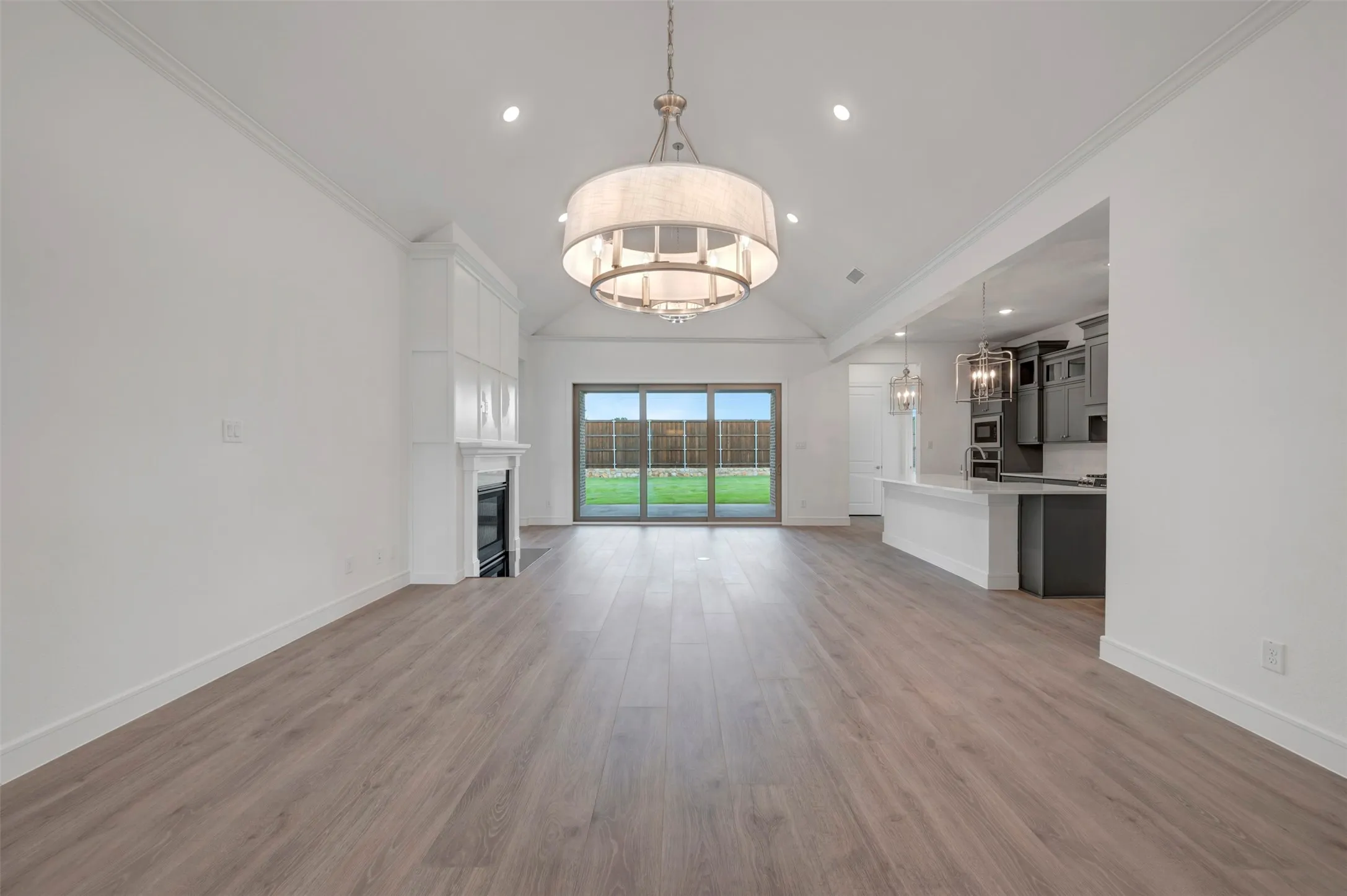 Single Family Residence For Sale in Tarrant County , 5639 Taylor Trail, Arlington, Texas 76017, 4 Bedroom, 4 Bathroom, 3 Garage spaces, 2,852 Sqft, built in 2026, mls#21386399, Real Estate Agent in Arlington, Homes For Sale in Tarrant county, Homes For Sale in Arlington, Realtor in Arlington Texas, Real Estate Brokerage Independent Realty Texas, Luminita Cordes Realtor