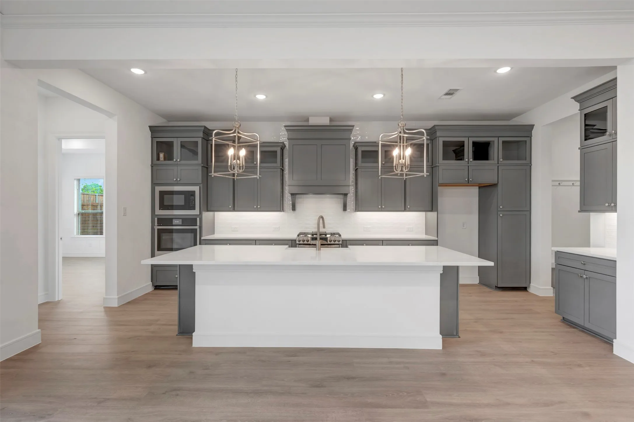 Single Family Residence For Sale in Tarrant County , 5639 Taylor Trail, Arlington, Texas 76017, 4 Bedroom, 4 Bathroom, 3 Garage spaces, 2,852 Sqft, built in 2026, mls#21386399, Real Estate Agent in Arlington, Homes For Sale in Tarrant county, Homes For Sale in Arlington, Realtor in Arlington Texas, Real Estate Brokerage Independent Realty Texas, Luminita Cordes Realtor