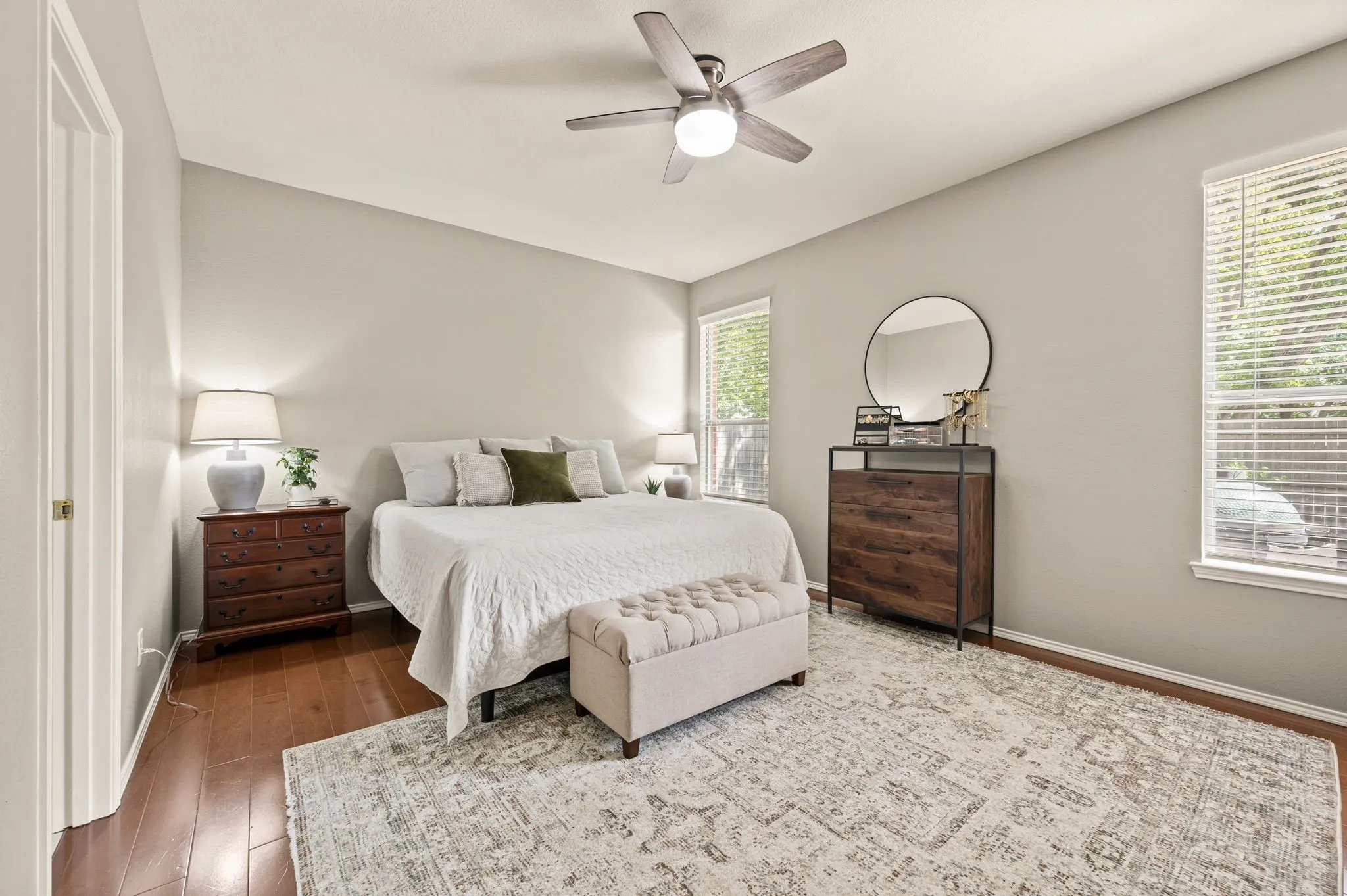 Single Family Residence For Sale in Tarrant County , 8404 Island Court, Fort Worth, Texas 76137, 3 Bedroom, 2 Bathroom, 2 Garage spaces, 2,033 Sqft, built in 2001, mls#21385766, Real Estate Agent in Fort Worth, Homes For Sale in Tarrant county, Homes For Sale in Fort Worth, Realtor in Fort Worth Texas, Real Estate Brokerage Independent Realty Texas, Luminita Cordes Realtor