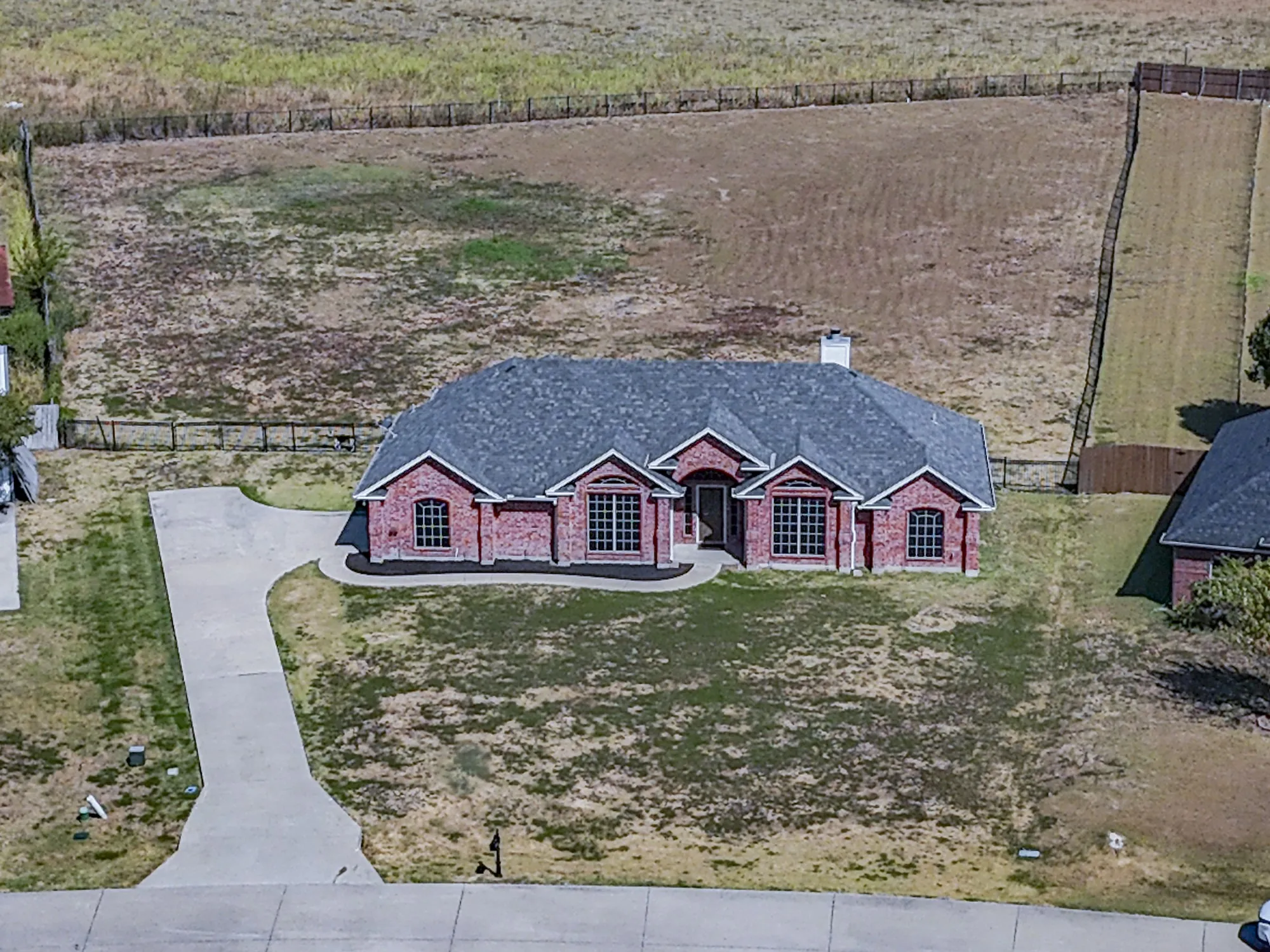 Single Family Residence For Sale in Kaufman County , 16422 Prairie Meadow, Forney, Texas 75126, 4 Bedroom, 2 Bathroom, 2 Garage spaces, 2,380 Sqft, built in 2004, mls#21386385, Real Estate Agent in Forney, Homes For Sale in Kaufman county, Homes For Sale in Forney, Realtor in Forney Texas, Real Estate Brokerage Independent Realty Texas, Luminita Cordes Realtor