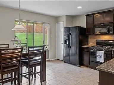 Single Family Residence For Sale in Hays County , 206 Feathergrass Drive, Buda, Texas 78610, 3 Bedroom, 2 Bathroom, 2 Garage spaces, 1,210 Sqft, built in 2013, mls#21386401, Real Estate Agent in Buda, Homes For Sale in Hays county, Homes For Sale in Buda, Realtor in Buda Texas, Real Estate Brokerage Independent Realty Texas, Luminita Cordes Realtor