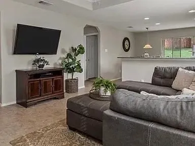 Single Family Residence For Sale in Hays County , 206 Feathergrass Drive, Buda, Texas 78610, 3 Bedroom, 2 Bathroom, 2 Garage spaces, 1,210 Sqft, built in 2013, mls#21386401, Real Estate Agent in Buda, Homes For Sale in Hays county, Homes For Sale in Buda, Realtor in Buda Texas, Real Estate Brokerage Independent Realty Texas, Luminita Cordes Realtor