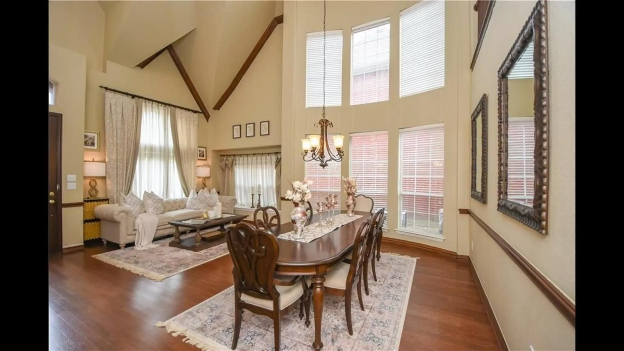 Single Family Residence For Rent in Collin County , 3245 Forestbrook Drive, Richardson, Texas 75082, 5 Bedroom, 5 Bathroom, 2 Garage spaces, 3,750 Sqft, built in 2005, mls#21386410, Real Estate Agent in Richardson, Homes For Rent in Collin county, Homes For Rent in Richardson, Realtor in Richardson Texas, Real Estate Brokerage Independent Realty Texas, Luminita Cordes Realtor