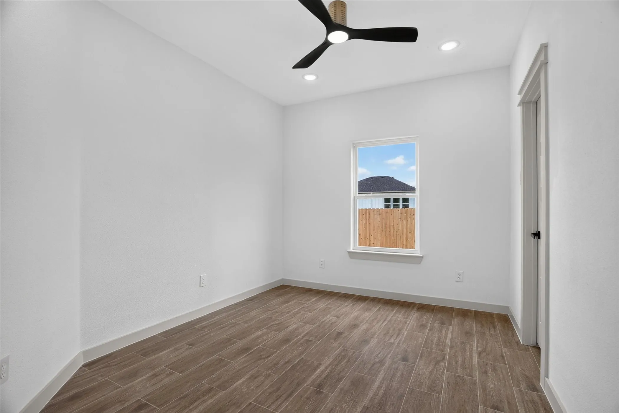 Single Family Residence For Rent in Hood County , 5849 Black Pine Circle, Granbury, Texas 76048, 3 Bedroom, 2 Bathroom, 1 Garage spaces, 1,307 Sqft, built in 2026, mls#21386409, Real Estate Agent in Granbury, Homes For Rent in Hood county, Homes For Rent in Granbury, Realtor in Granbury Texas, Real Estate Brokerage Independent Realty Texas, Luminita Cordes Realtor