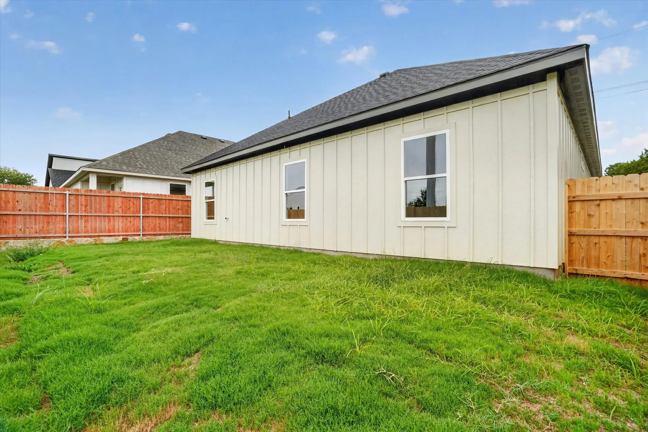 Single Family Residence For Rent in Hood County , 5849 Black Pine Circle, Granbury, Texas 76048, 3 Bedroom, 2 Bathroom, 1 Garage spaces, 1,307 Sqft, built in 2026, mls#21386409, Real Estate Agent in Granbury, Homes For Rent in Hood county, Homes For Rent in Granbury, Realtor in Granbury Texas, Real Estate Brokerage Independent Realty Texas, Luminita Cordes Realtor
