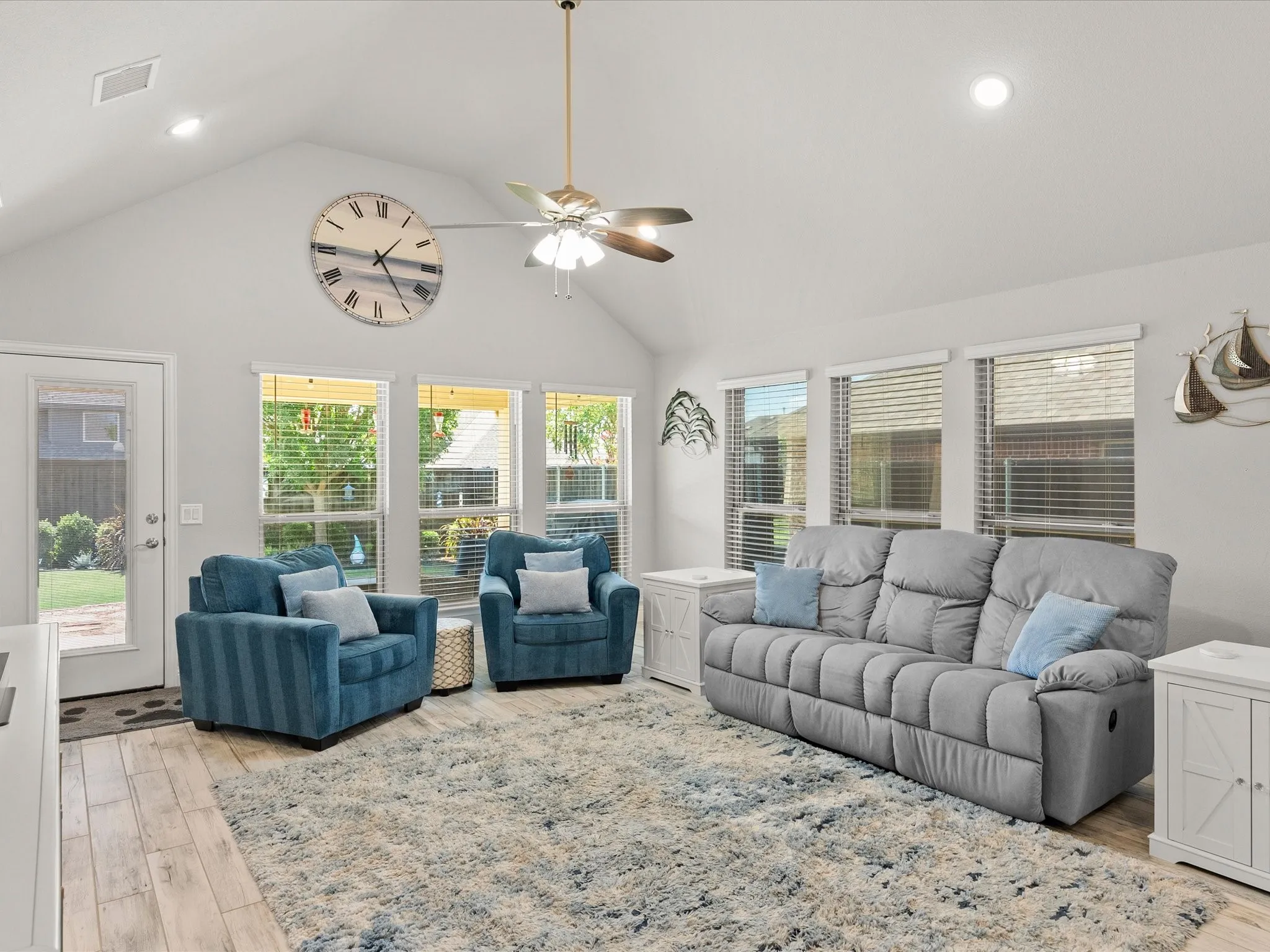 Single Family Residence For Sale in Collin County , 1120 Pheasant Crossing, Wylie, Texas 75098, 4 Bedroom, 2 Bathroom, 2 Garage spaces, 2,239 Sqft, built in 2019, mls#21385633, Real Estate Agent in Wylie, Homes For Sale in Collin county, Homes For Sale in Wylie, Realtor in Wylie Texas, Real Estate Brokerage Independent Realty Texas, Luminita Cordes Realtor