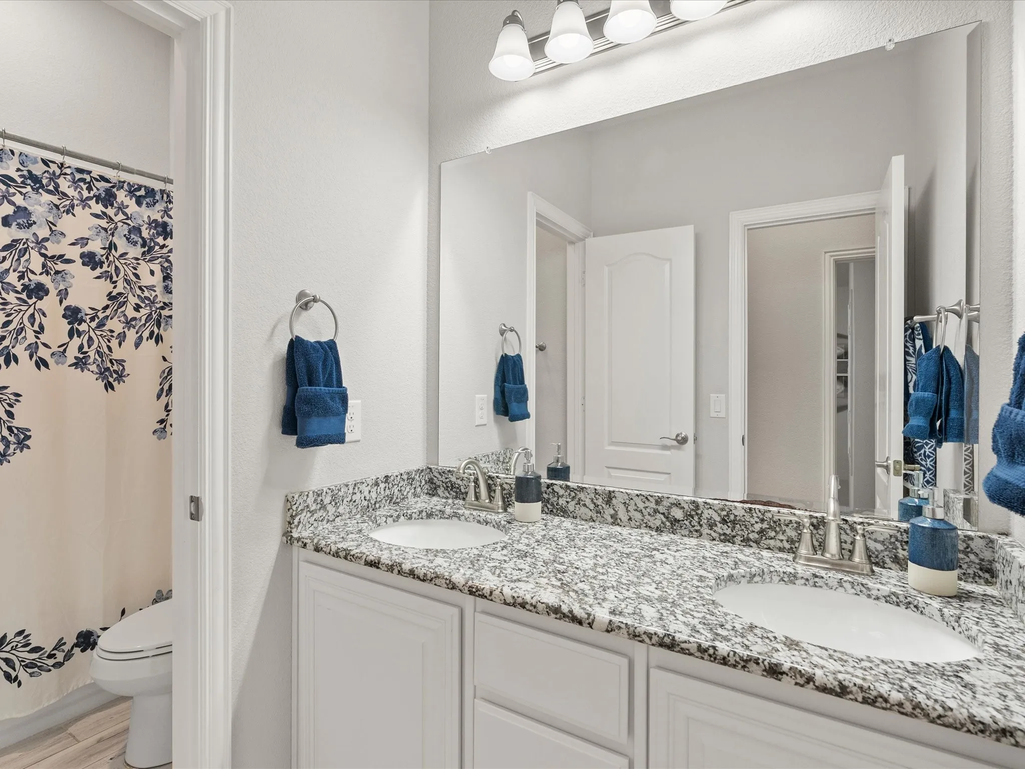 Single Family Residence For Sale in Collin County , 1120 Pheasant Crossing, Wylie, Texas 75098, 4 Bedroom, 2 Bathroom, 2 Garage spaces, 2,239 Sqft, built in 2019, mls#21385633, Real Estate Agent in Wylie, Homes For Sale in Collin county, Homes For Sale in Wylie, Realtor in Wylie Texas, Real Estate Brokerage Independent Realty Texas, Luminita Cordes Realtor