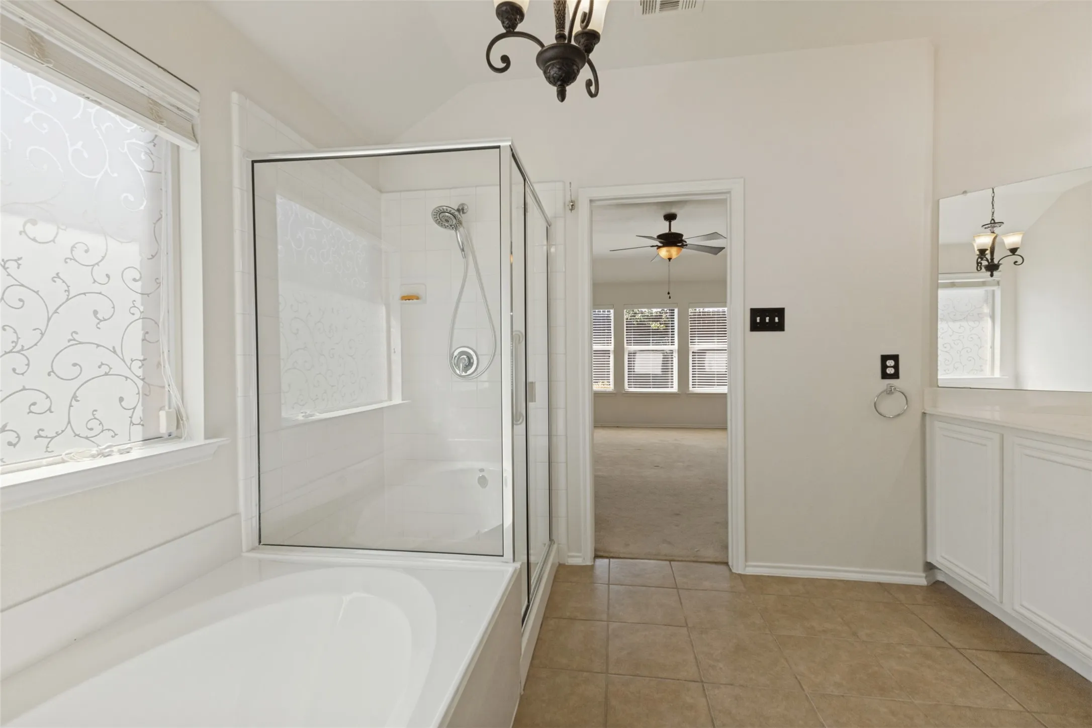 Single Family Residence For Rent in Collin County , 608 Byron Nelson Drive, Mc Kinney, Texas 75072, 3 Bedroom, 2 Bathroom, 2 Garage spaces, 2,045 Sqft, built in 2009, mls#21386436, Real Estate Agent in Mc Kinney, Homes For Rent in Collin county, Homes For Rent in Mc Kinney, Realtor in Mc Kinney Texas, Real Estate Brokerage Independent Realty Texas, Luminita Cordes Realtor