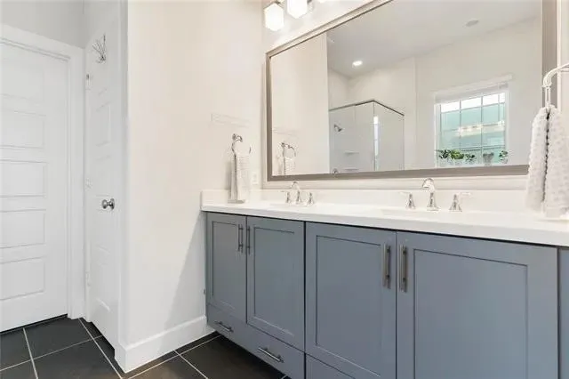Single Family Residence For Sale in Dallas County , 5144 Artemesia Lane, Dallas, Texas 75209, 3 Bedroom, 4 Bathroom, 2 Garage spaces, 1,935 Sqft, built in 2018, mls#21380862, Real Estate Agent in Dallas, Homes For Sale in Dallas county, Homes For Sale in Dallas, Realtor in Dallas Texas, Real Estate Brokerage Independent Realty Texas, Luminita Cordes Realtor