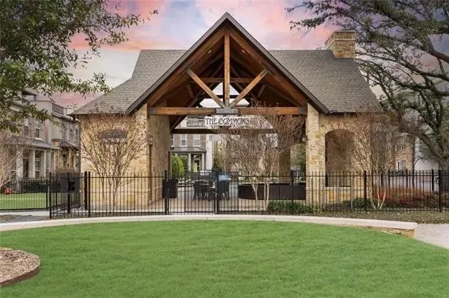 Single Family Residence For Sale in Dallas County , 5144 Artemesia Lane, Dallas, Texas 75209, 3 Bedroom, 4 Bathroom, 2 Garage spaces, 1,935 Sqft, built in 2018, mls#21380862, Real Estate Agent in Dallas, Homes For Sale in Dallas county, Homes For Sale in Dallas, Realtor in Dallas Texas, Real Estate Brokerage Independent Realty Texas, Luminita Cordes Realtor