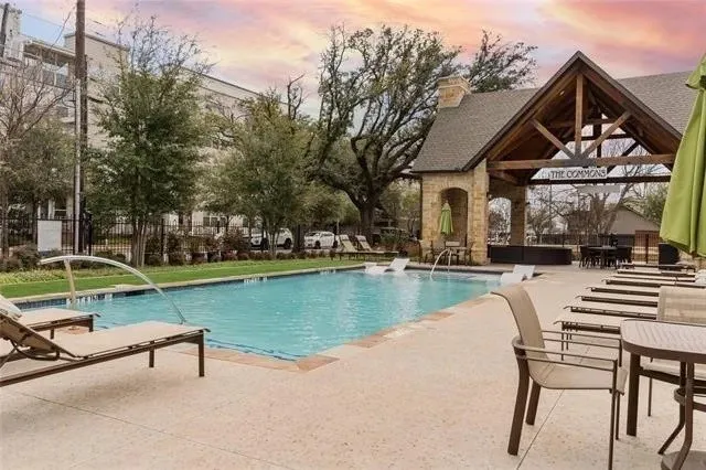 Single Family Residence For Sale in Dallas County , 5144 Artemesia Lane, Dallas, Texas 75209, 3 Bedroom, 4 Bathroom, 2 Garage spaces, 1,935 Sqft, built in 2018, mls#21380862, Real Estate Agent in Dallas, Homes For Sale in Dallas county, Homes For Sale in Dallas, Realtor in Dallas Texas, Real Estate Brokerage Independent Realty Texas, Luminita Cordes Realtor