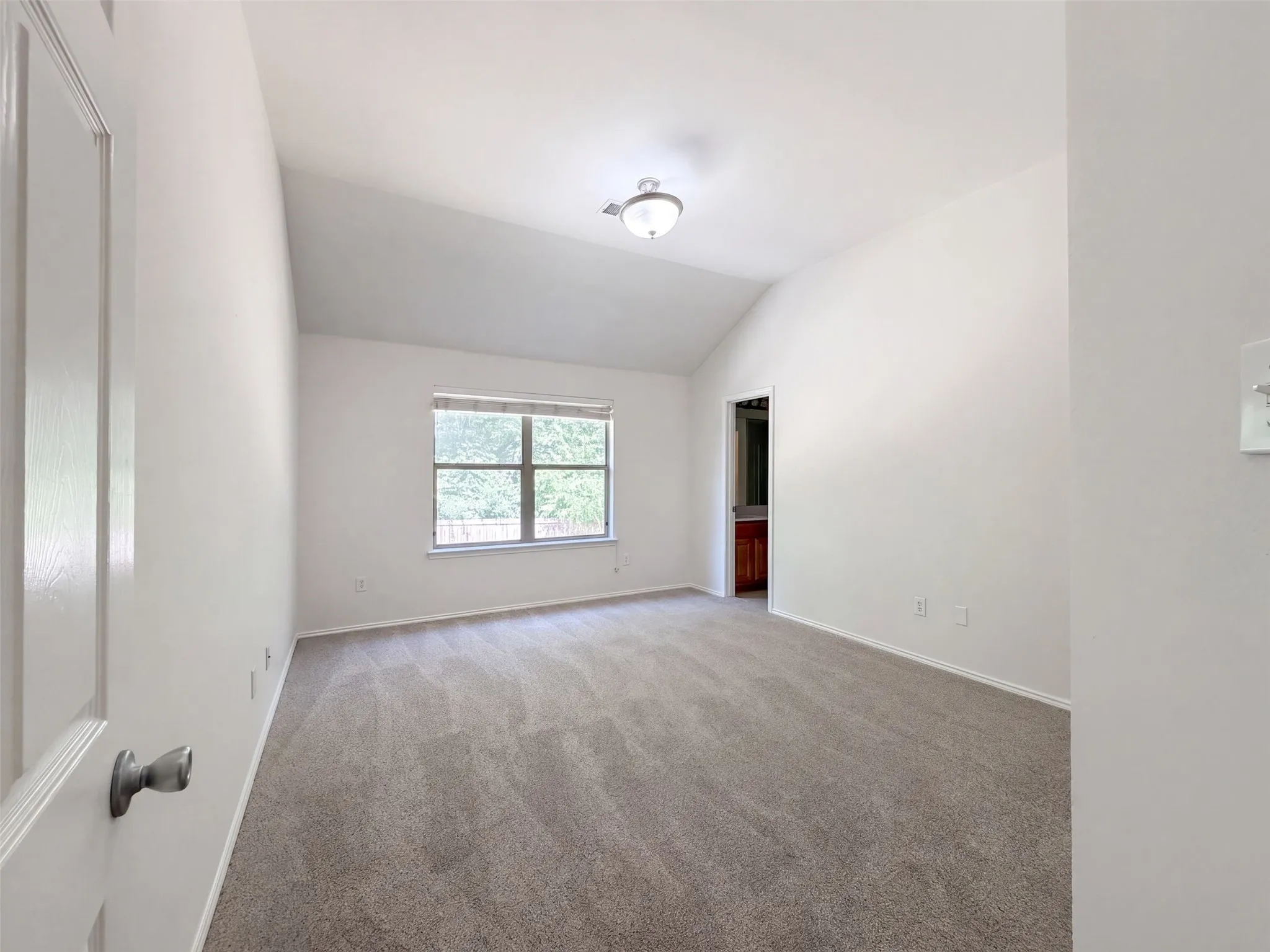 Single Family Residence For Sale in Collin County , 605 Crystal Falls Drive, Mc Kinney, Texas 75071, 3 Bedroom, 2 Bathroom, 2 Garage spaces, 1,726 Sqft, built in 2004, mls#21386452, Real Estate Agent in Mc Kinney, Homes For Sale in Collin county, Homes For Sale in Mc Kinney, Realtor in Mc Kinney Texas, Real Estate Brokerage Independent Realty Texas, Luminita Cordes Realtor