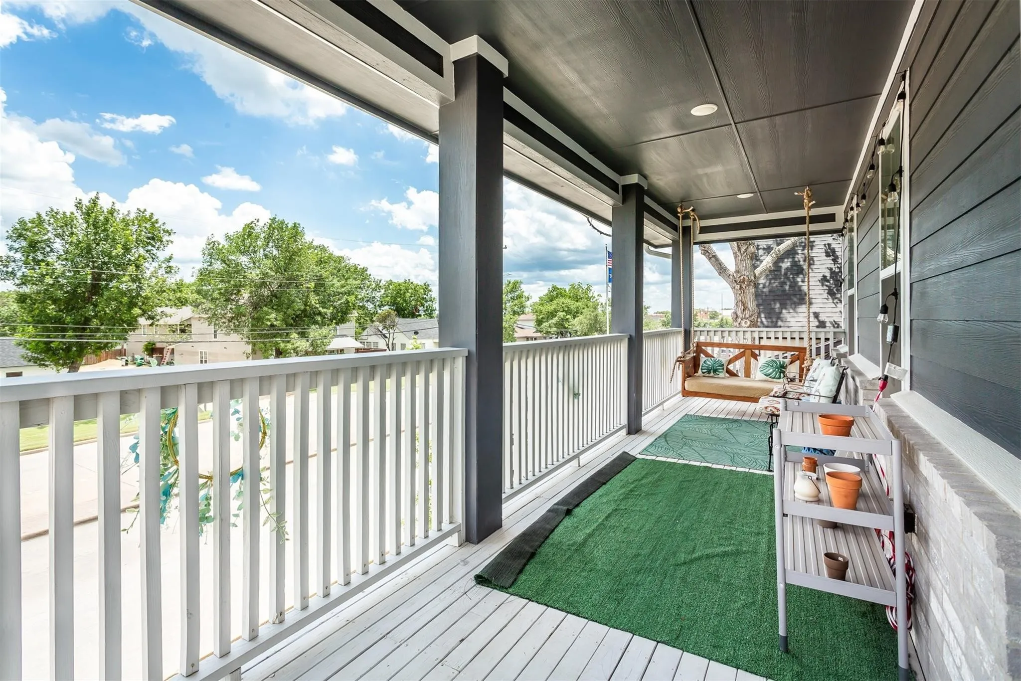 Single Family Residence For Rent in Ellis County , 229 E 5th Street, Ferris, Texas 75125, 3 Bedroom, 3 Bathroom, 2 Garage spaces, 2,016 Sqft, built in 2021, mls#21386433, Real Estate Agent in Ferris, Homes For Rent in Ellis county, Homes For Rent in Ferris, Realtor in Ferris Texas, Real Estate Brokerage Independent Realty Texas, Luminita Cordes Realtor