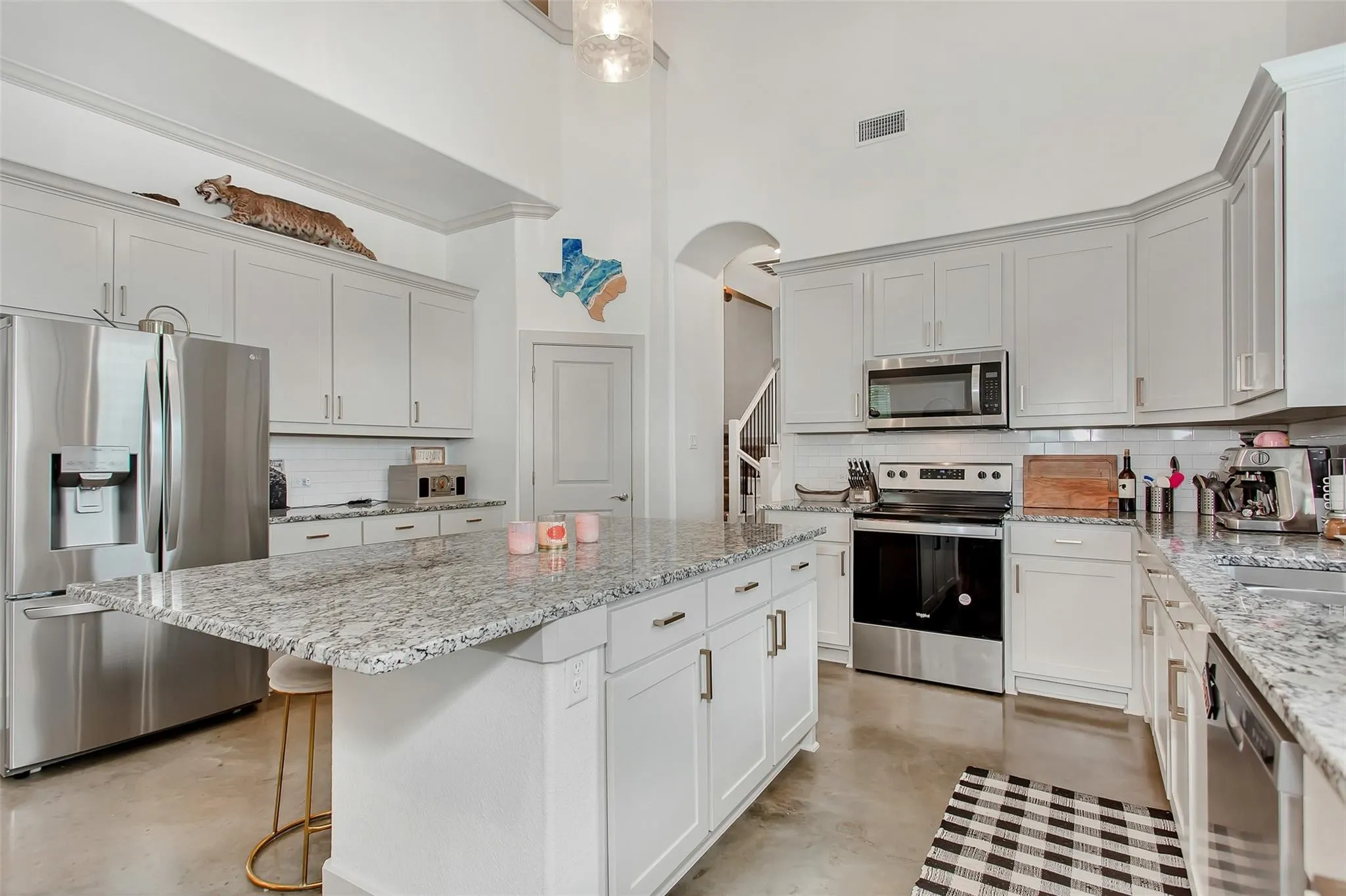 Single Family Residence For Rent in Ellis County , 229 E 5th Street, Ferris, Texas 75125, 3 Bedroom, 3 Bathroom, 2 Garage spaces, 2,016 Sqft, built in 2021, mls#21386433, Real Estate Agent in Ferris, Homes For Rent in Ellis county, Homes For Rent in Ferris, Realtor in Ferris Texas, Real Estate Brokerage Independent Realty Texas, Luminita Cordes Realtor