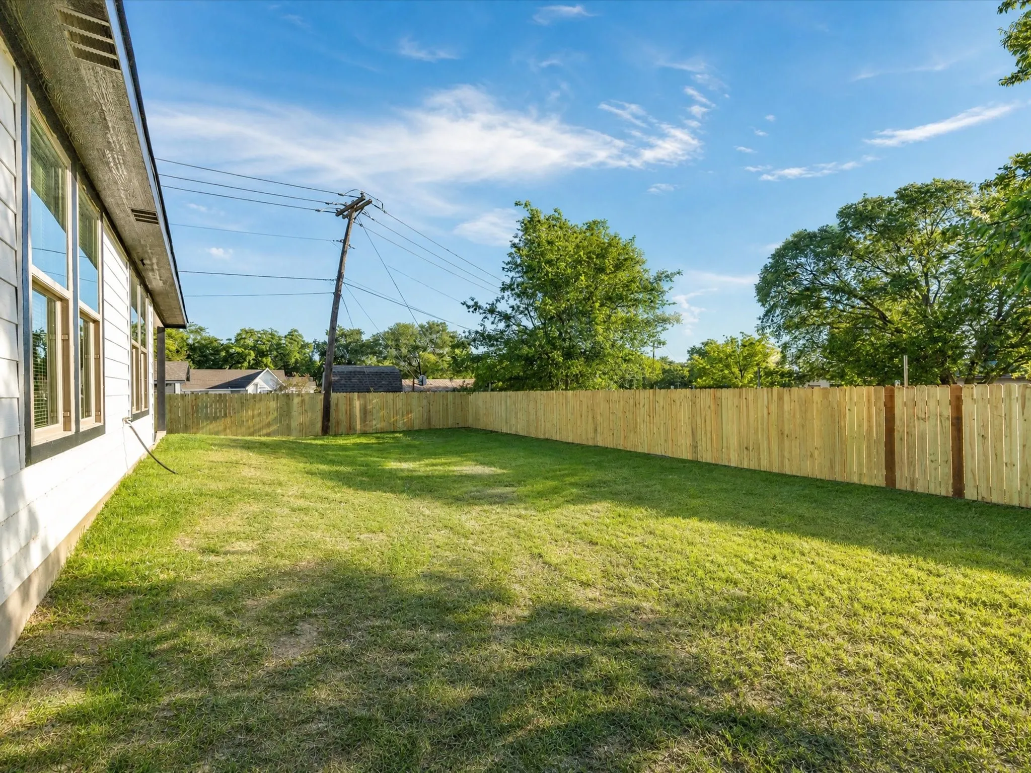 Single Family Residence For Sale in Ellis County , 108 N Couch Street, Italy, Texas 76651, 3 Bedroom, 2 Bathroom, 2 Garage spaces, 1,636 Sqft, built in 2025, mls#21381225, Real Estate Agent in Italy, Homes For Sale in Ellis county, Homes For Sale in Italy, Realtor in Italy Texas, Real Estate Brokerage Independent Realty Texas, Luminita Cordes Realtor