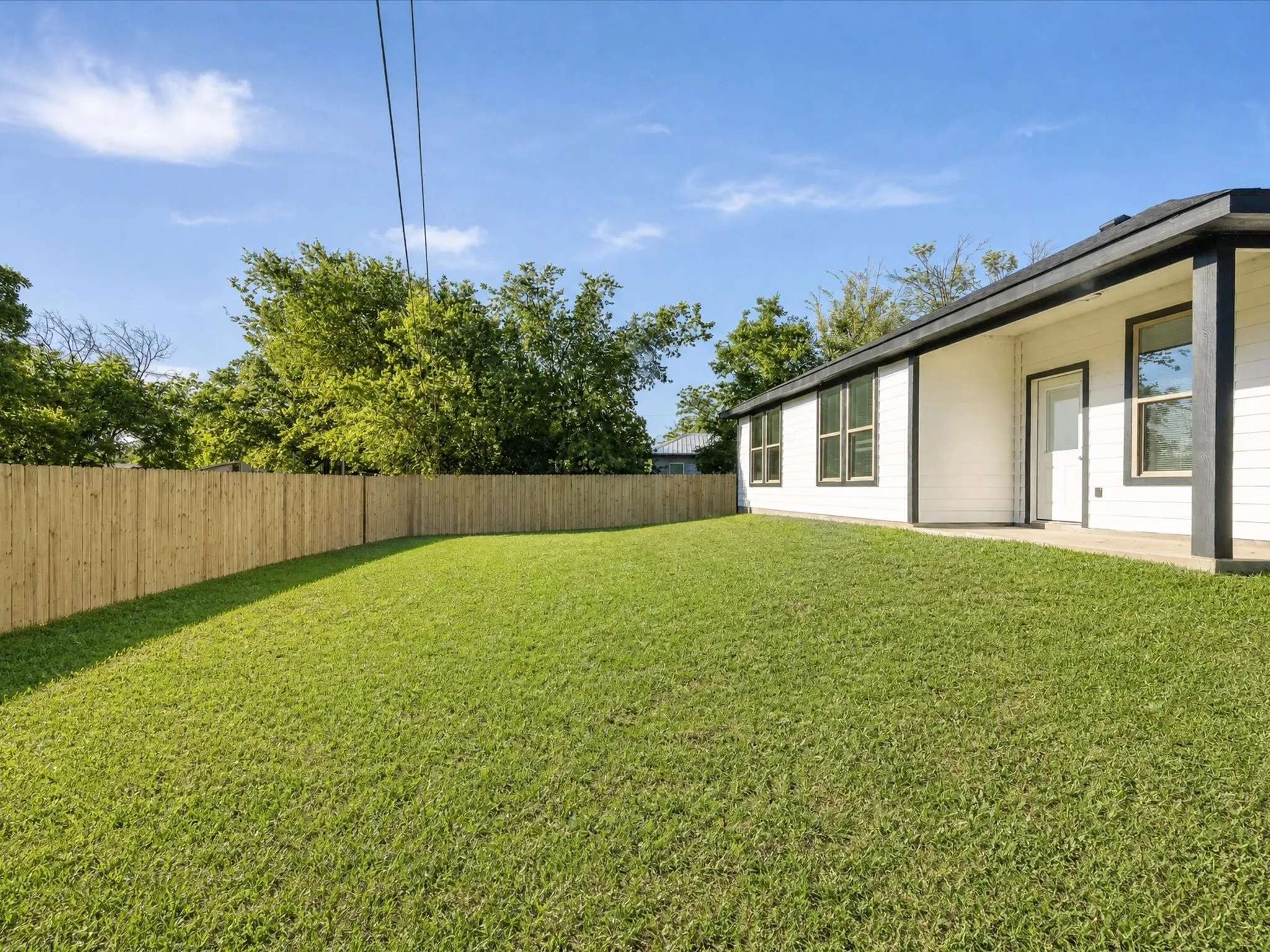 Single Family Residence For Sale in Ellis County , 108 N Couch Street, Italy, Texas 76651, 3 Bedroom, 2 Bathroom, 2 Garage spaces, 1,636 Sqft, built in 2025, mls#21381225, Real Estate Agent in Italy, Homes For Sale in Ellis county, Homes For Sale in Italy, Realtor in Italy Texas, Real Estate Brokerage Independent Realty Texas, Luminita Cordes Realtor