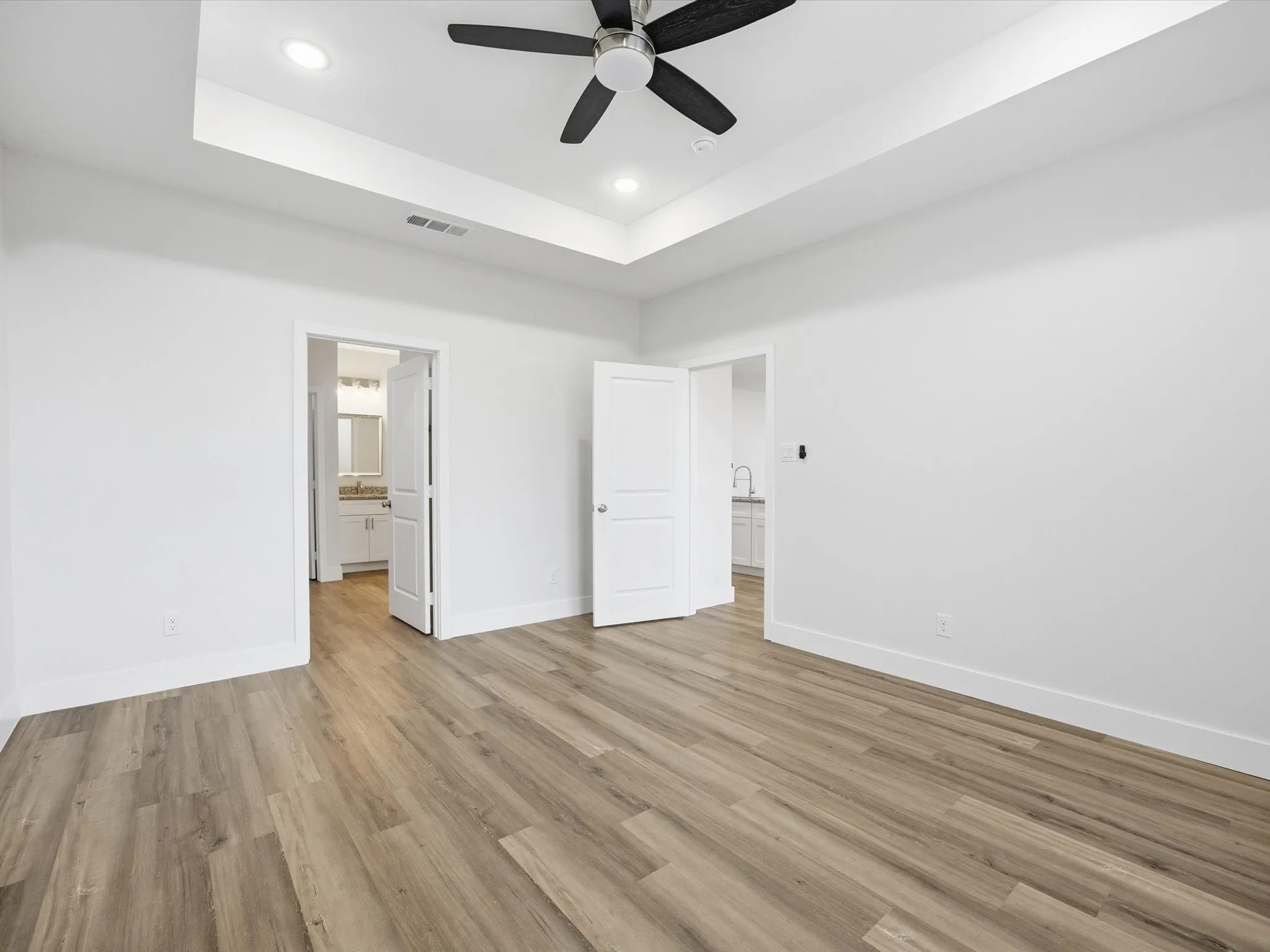 Single Family Residence For Sale in Ellis County , 108 N Couch Street, Italy, Texas 76651, 3 Bedroom, 2 Bathroom, 2 Garage spaces, 1,636 Sqft, built in 2025, mls#21381225, Real Estate Agent in Italy, Homes For Sale in Ellis county, Homes For Sale in Italy, Realtor in Italy Texas, Real Estate Brokerage Independent Realty Texas, Luminita Cordes Realtor