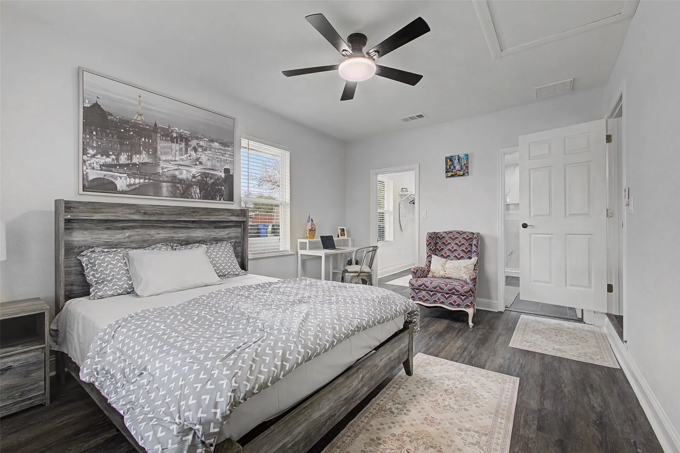 Single Family Residence For Rent in Collin County , 7210 Hickory Street, Frisco, Texas 75034, 3 Bedroom, 2 Bathroom, Garage spaces, 1,500 Sqft, built in 1965, mls#21386016, Real Estate Agent in Frisco, Homes For Rent in Collin county, Homes For Rent in Frisco, Realtor in Frisco Texas, Real Estate Brokerage Independent Realty Texas, Luminita Cordes Realtor