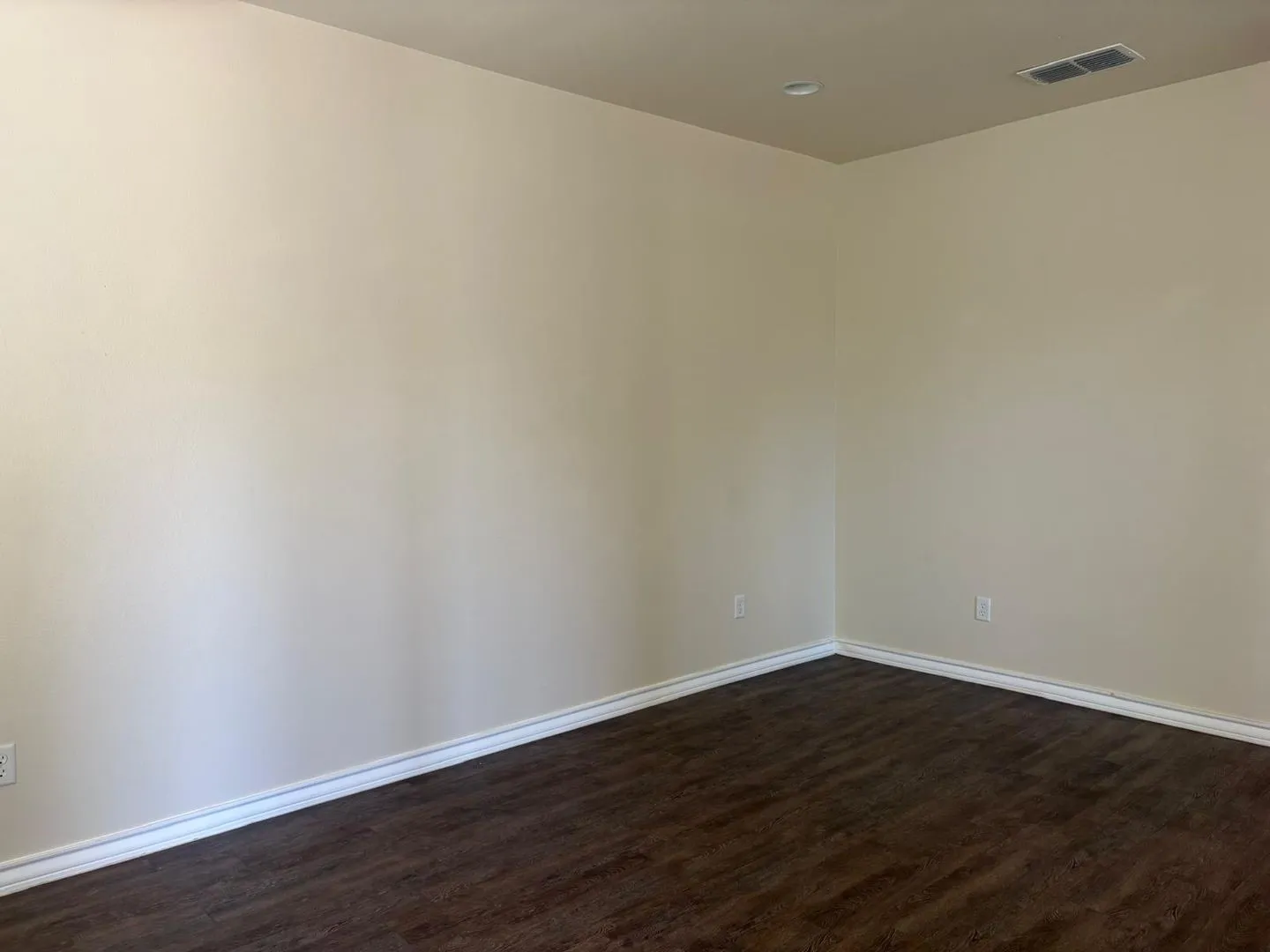 Apartment For Rent in Eastland County , 802 E 21st, Cisco, Texas 76437, 2 Bedroom, 2 Bathroom, Garage spaces, 950 Sqft, built in 2014, mls#21386472, Real Estate Agent in Cisco, Homes For Rent in Eastland county, Homes For Rent in Cisco, Realtor in Cisco Texas, Real Estate Brokerage Independent Realty Texas, Luminita Cordes Realtor