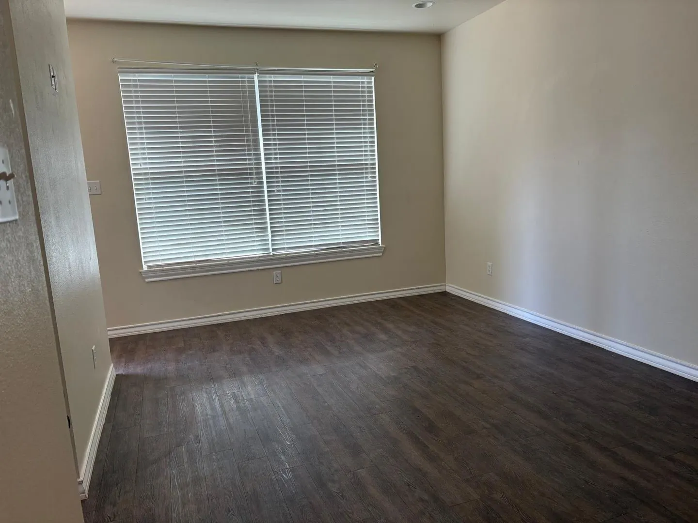 Apartment For Rent in Eastland County , 802 E 21st, Cisco, Texas 76437, 2 Bedroom, 2 Bathroom, Garage spaces, 950 Sqft, built in 2014, mls#21386472, Real Estate Agent in Cisco, Homes For Rent in Eastland county, Homes For Rent in Cisco, Realtor in Cisco Texas, Real Estate Brokerage Independent Realty Texas, Luminita Cordes Realtor