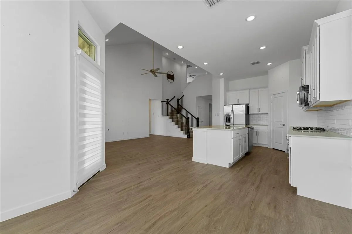 Single Family Residence For Rent in Tarrant County , 3001 Brainerd Drive, Fort Worth, Texas 76179, 4 Bedroom, 4 Bathroom, 2 Garage spaces, 3,080 Sqft, built in 2024, mls#21386485, Real Estate Agent in Fort Worth, Homes For Rent in Tarrant county, Homes For Rent in Fort Worth, Realtor in Fort Worth Texas, Real Estate Brokerage Independent Realty Texas, Luminita Cordes Realtor