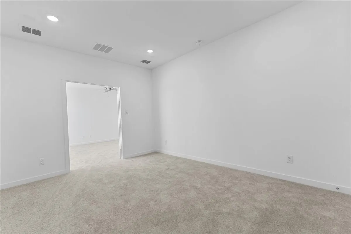 Single Family Residence For Rent in Tarrant County , 3001 Brainerd Drive, Fort Worth, Texas 76179, 4 Bedroom, 4 Bathroom, 2 Garage spaces, 3,080 Sqft, built in 2024, mls#21386485, Real Estate Agent in Fort Worth, Homes For Rent in Tarrant county, Homes For Rent in Fort Worth, Realtor in Fort Worth Texas, Real Estate Brokerage Independent Realty Texas, Luminita Cordes Realtor