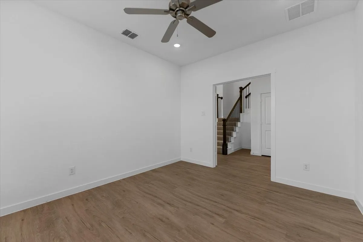 Single Family Residence For Rent in Tarrant County , 3001 Brainerd Drive, Fort Worth, Texas 76179, 4 Bedroom, 4 Bathroom, 2 Garage spaces, 3,080 Sqft, built in 2024, mls#21386485, Real Estate Agent in Fort Worth, Homes For Rent in Tarrant county, Homes For Rent in Fort Worth, Realtor in Fort Worth Texas, Real Estate Brokerage Independent Realty Texas, Luminita Cordes Realtor