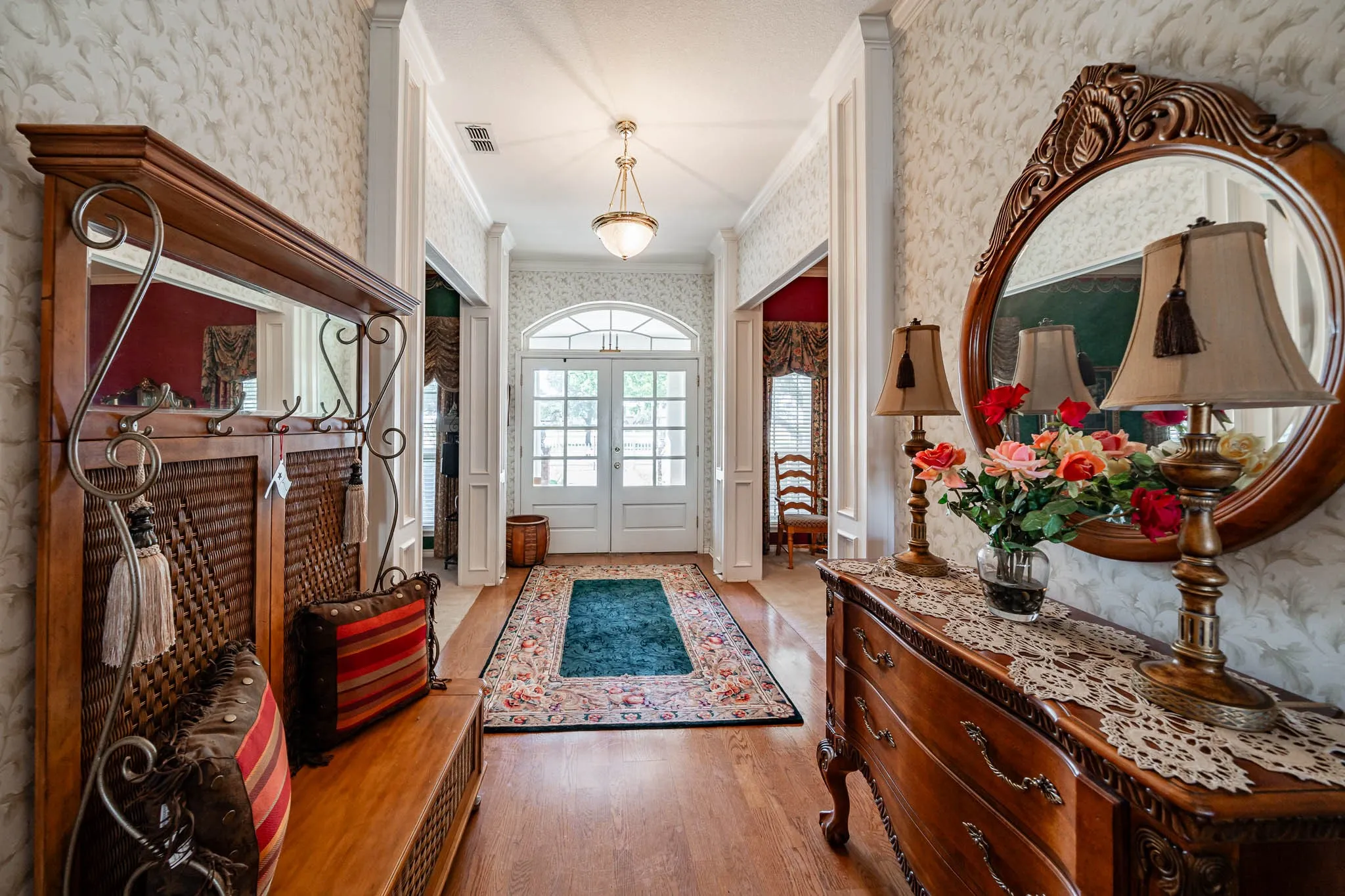 Single Family Residence For Sale in Jones County , 7170 Fm 142, Stamford, Texas 79553, 3 Bedroom, 4 Bathroom, 3 Garage spaces, 4,252 Sqft, built in 1997, mls#21386487, Real Estate Agent in Stamford, Homes For Sale in Jones county, Homes For Sale in Stamford, Realtor in Stamford Texas, Real Estate Brokerage Independent Realty Texas, Luminita Cordes Realtor
