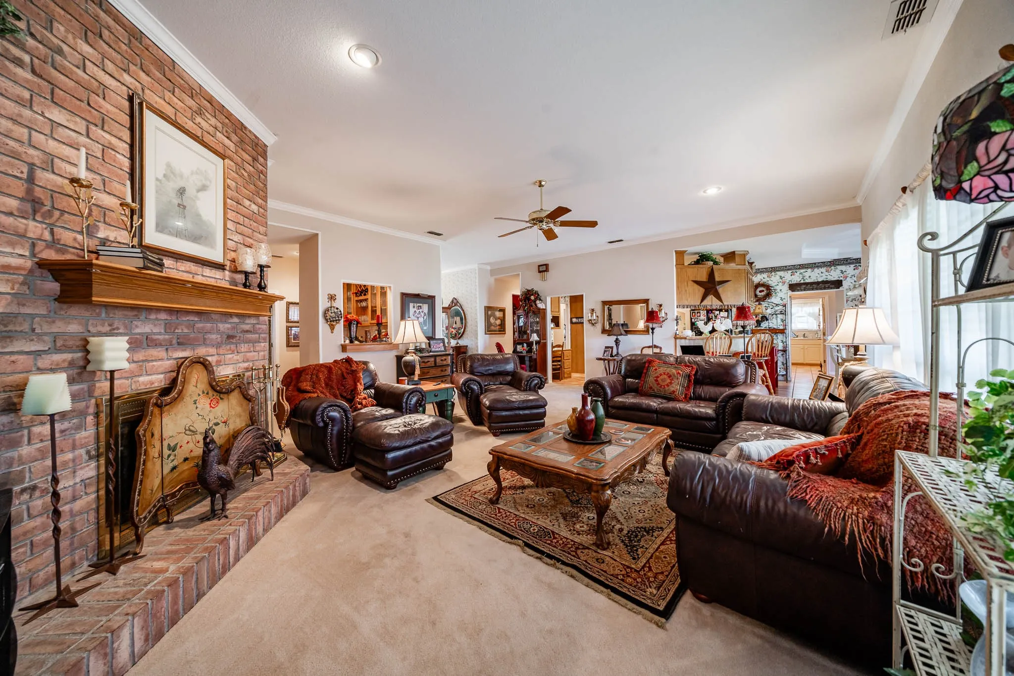 Single Family Residence For Sale in Jones County , 7170 Fm 142, Stamford, Texas 79553, 3 Bedroom, 4 Bathroom, 3 Garage spaces, 4,252 Sqft, built in 1997, mls#21386487, Real Estate Agent in Stamford, Homes For Sale in Jones county, Homes For Sale in Stamford, Realtor in Stamford Texas, Real Estate Brokerage Independent Realty Texas, Luminita Cordes Realtor