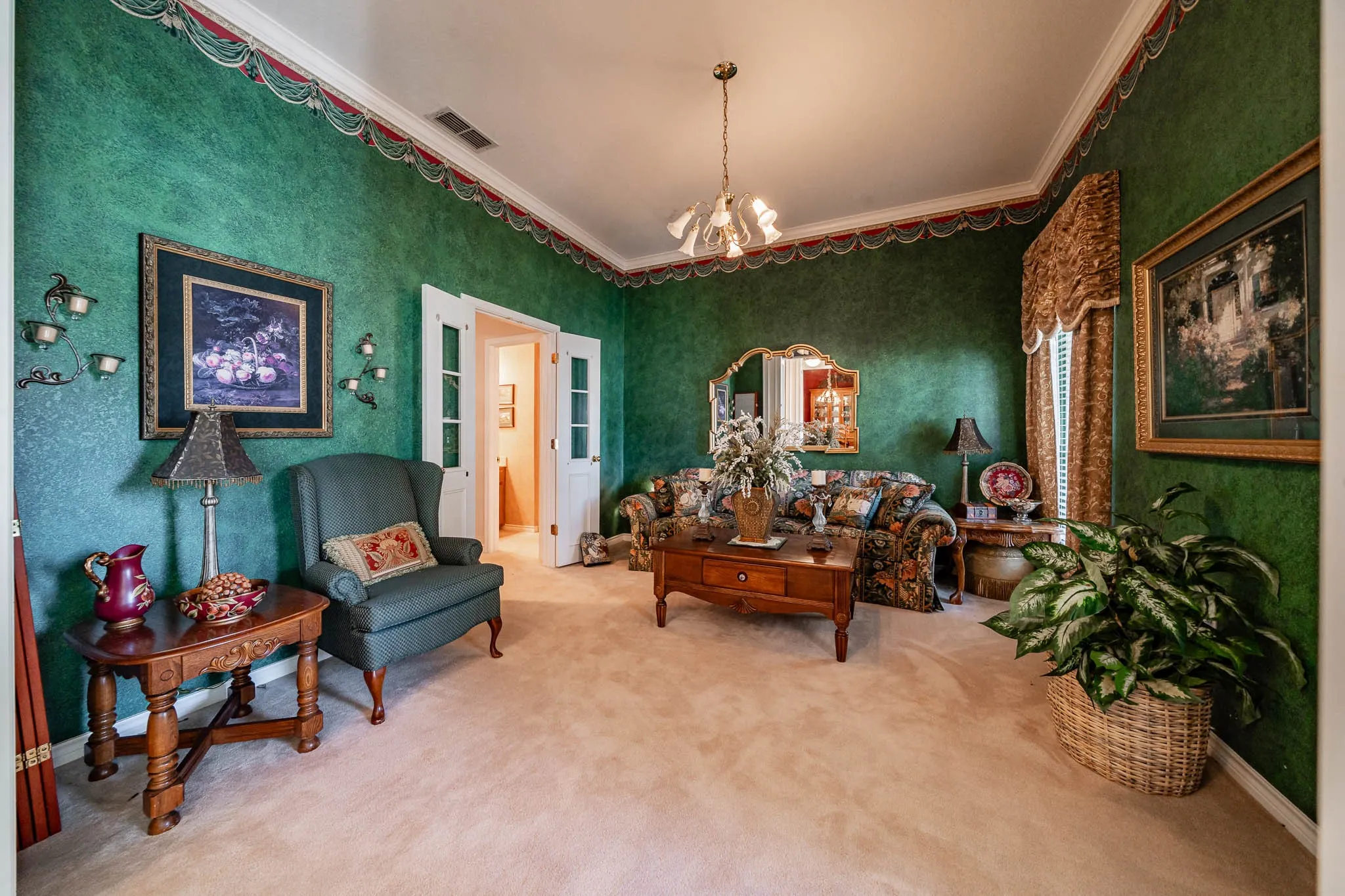 Single Family Residence For Sale in Jones County , 7170 Fm 142, Stamford, Texas 79553, 3 Bedroom, 4 Bathroom, 3 Garage spaces, 4,252 Sqft, built in 1997, mls#21386487, Real Estate Agent in Stamford, Homes For Sale in Jones county, Homes For Sale in Stamford, Realtor in Stamford Texas, Real Estate Brokerage Independent Realty Texas, Luminita Cordes Realtor