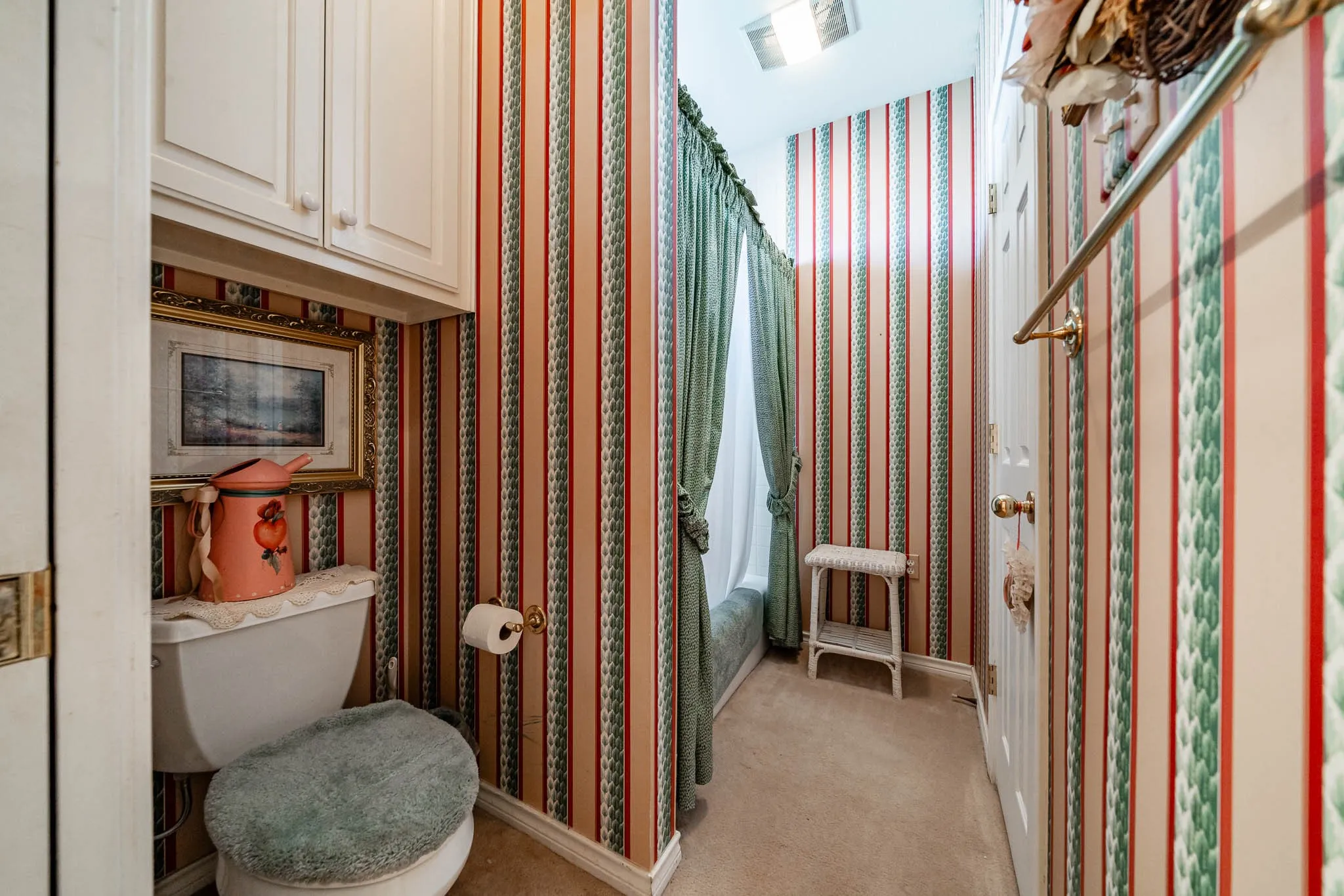Single Family Residence For Sale in Jones County , 7170 Fm 142, Stamford, Texas 79553, 3 Bedroom, 4 Bathroom, 3 Garage spaces, 4,252 Sqft, built in 1997, mls#21386487, Real Estate Agent in Stamford, Homes For Sale in Jones county, Homes For Sale in Stamford, Realtor in Stamford Texas, Real Estate Brokerage Independent Realty Texas, Luminita Cordes Realtor