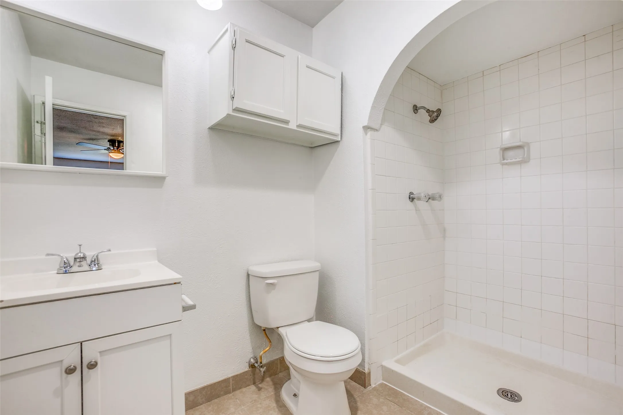 Single Family Residence For Rent in Collin County , 960 Lockhart Drive, Plano, Texas 75023, 3 Bedroom, 2 Bathroom, 2 Garage spaces, 1,494 Sqft, built in 1981, mls#21386454, Real Estate Agent in Plano, Homes For Rent in Collin county, Homes For Rent in Plano, Realtor in Plano Texas, Real Estate Brokerage Independent Realty Texas, Luminita Cordes Realtor