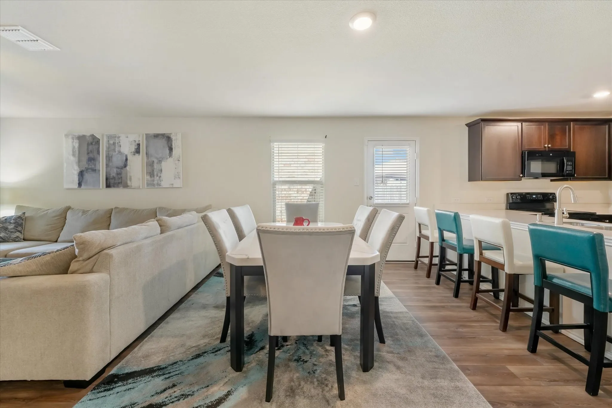 Single Family Residence For Rent in Tarrant County , 5805 Honey Creek Street, Fort Worth, Texas 76179, 3 Bedroom, 2 Bathroom, 2 Garage spaces, 1,334 Sqft, built in 2020, mls#21386492, Real Estate Agent in Fort Worth, Homes For Rent in Tarrant county, Homes For Rent in Fort Worth, Realtor in Fort Worth Texas, Real Estate Brokerage Independent Realty Texas, Luminita Cordes Realtor