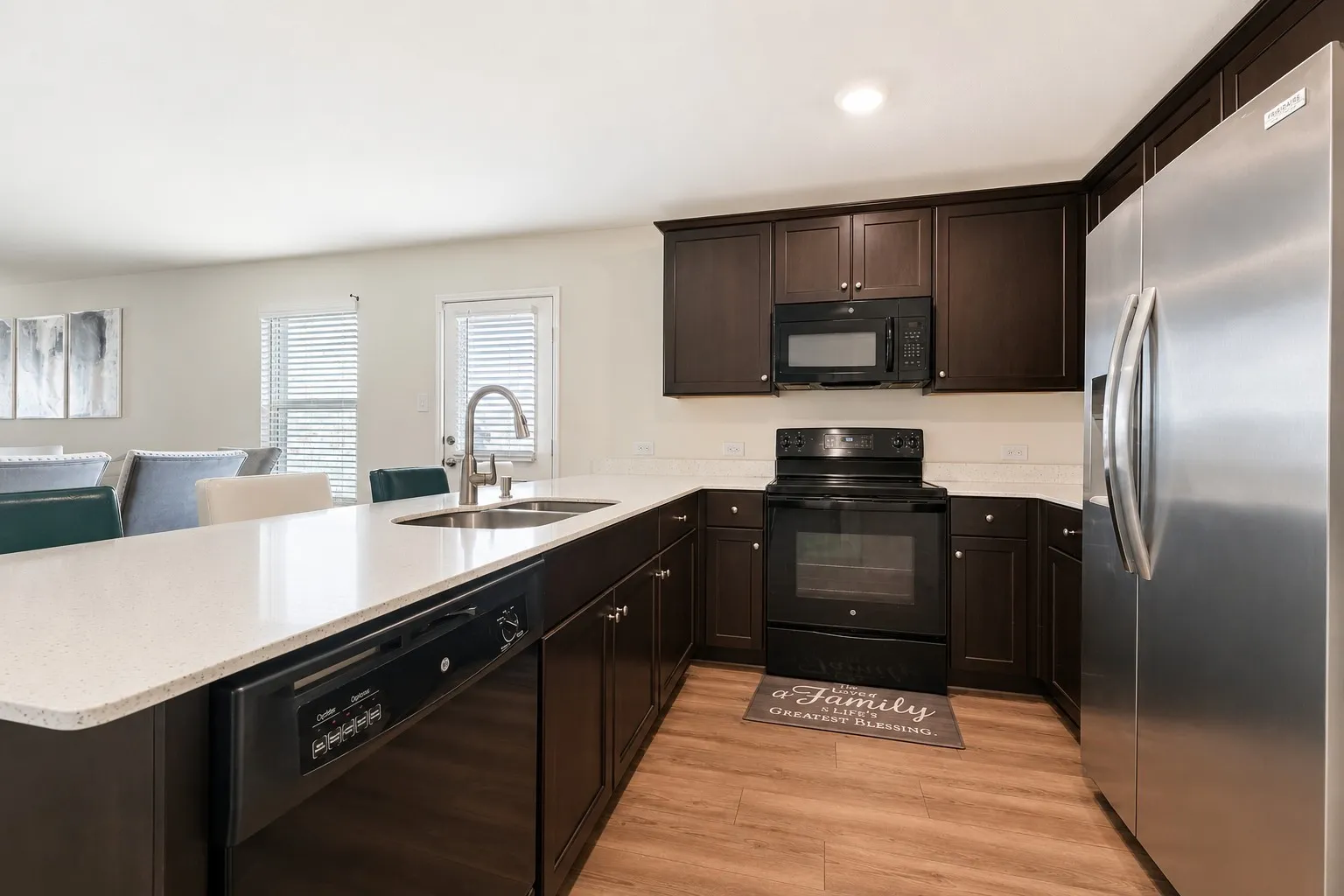 Single Family Residence For Rent in Tarrant County , 5805 Honey Creek Street, Fort Worth, Texas 76179, 3 Bedroom, 2 Bathroom, 2 Garage spaces, 1,334 Sqft, built in 2020, mls#21386492, Real Estate Agent in Fort Worth, Homes For Rent in Tarrant county, Homes For Rent in Fort Worth, Realtor in Fort Worth Texas, Real Estate Brokerage Independent Realty Texas, Luminita Cordes Realtor