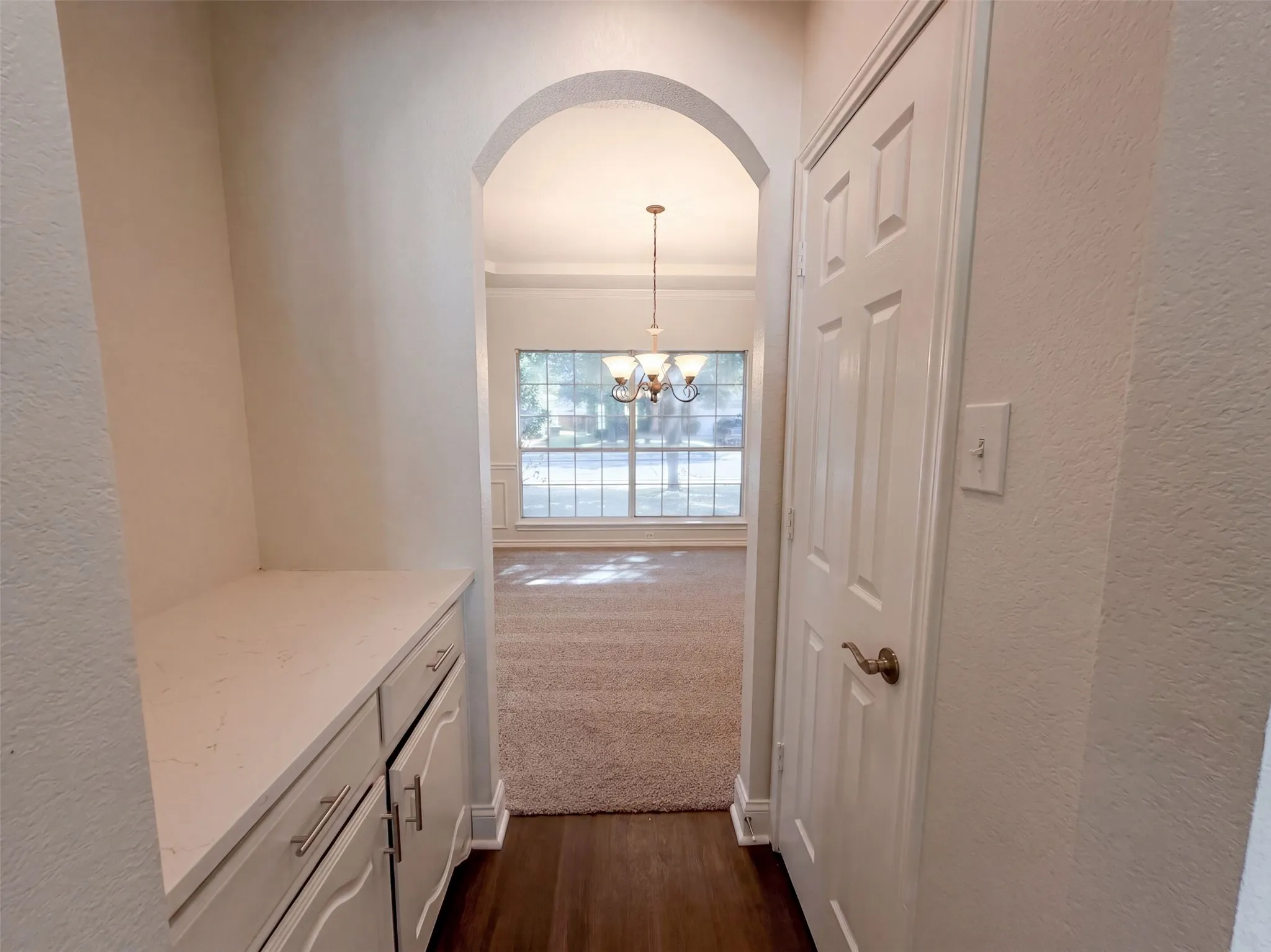 Single Family Residence For Sale in Dallas County , 1803 High Meadow Street, Glenn Heights, Texas 75154, 6 Bedroom, 4 Bathroom, 2 Garage spaces, 4,432 Sqft, built in 2006, mls#21386491, Real Estate Agent in Glenn Heights, Homes For Sale in Dallas county, Homes For Sale in Glenn Heights, Realtor in Glenn Heights Texas, Real Estate Brokerage Independent Realty Texas, Luminita Cordes Realtor