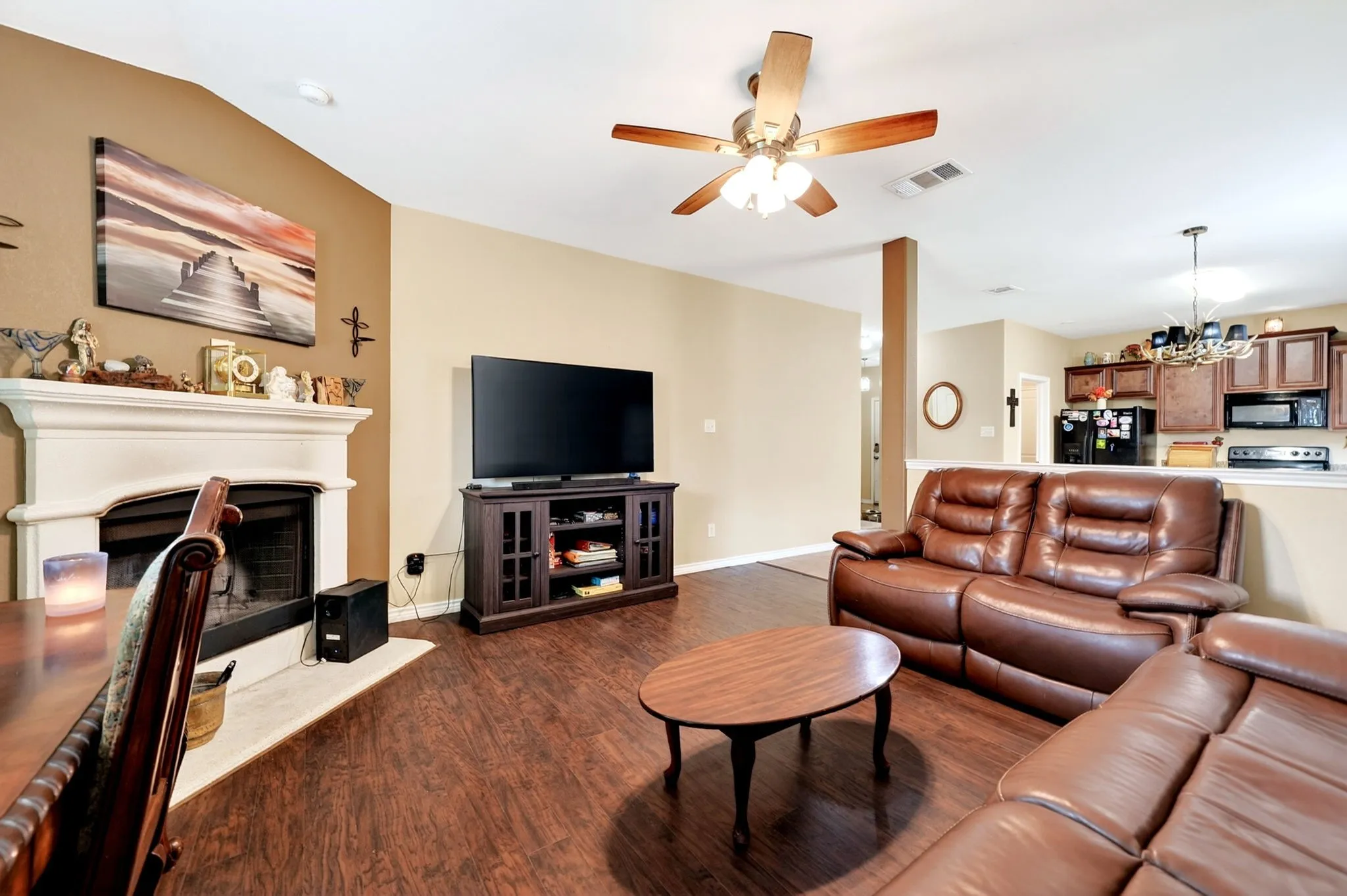 Single Family Residence For Sale in Hunt County , 1208 Bent Tree Road, Royse City, Texas 75189, 3 Bedroom, 2 Bathroom, 2 Garage spaces, 1,435 Sqft, built in 2010, mls#21386232, Real Estate Agent in Royse City, Homes For Sale in Hunt county, Homes For Sale in Royse City, Realtor in Royse City Texas, Real Estate Brokerage Independent Realty Texas, Luminita Cordes Realtor