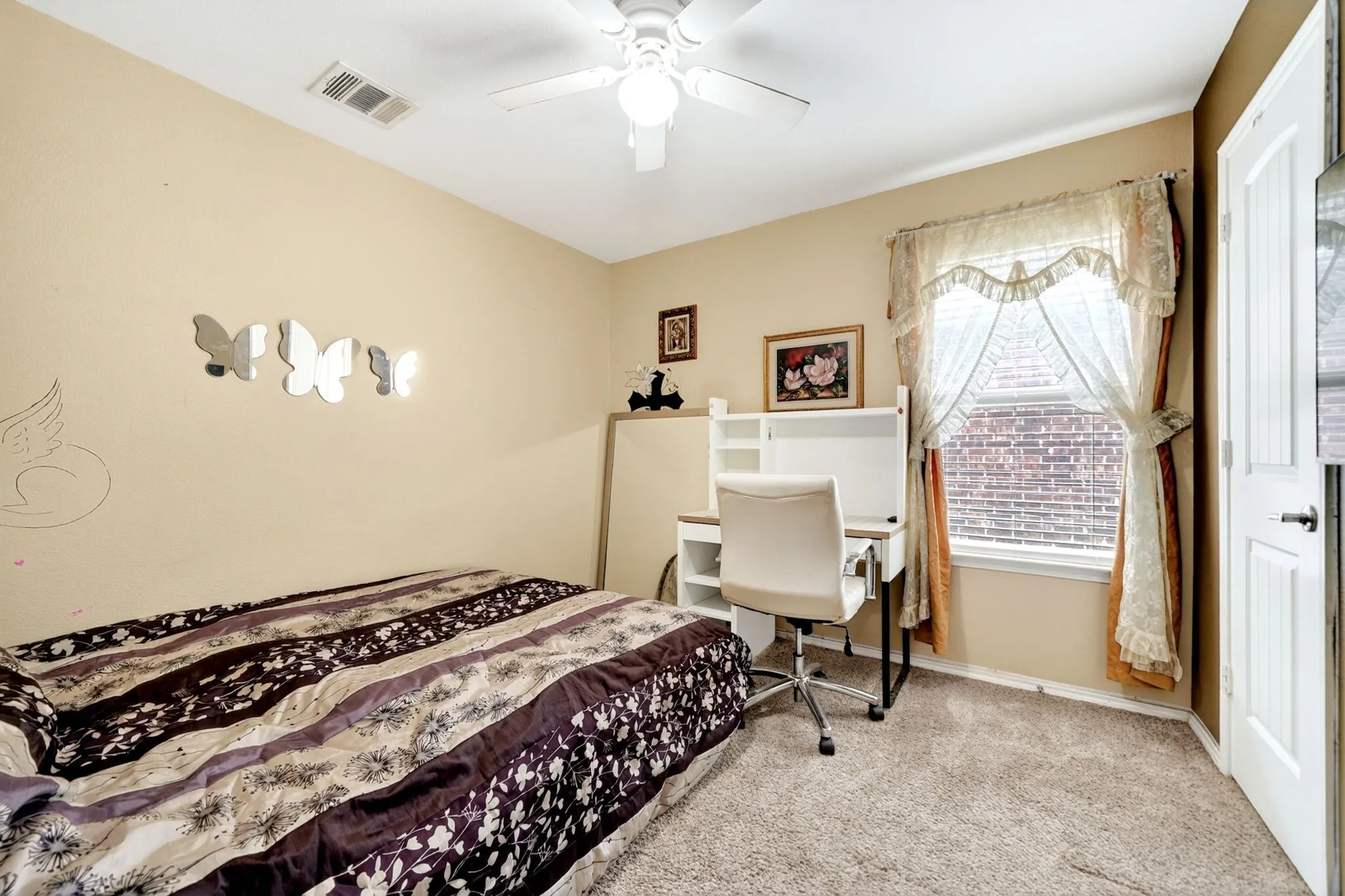 Single Family Residence For Sale in Hunt County , 1208 Bent Tree Road, Royse City, Texas 75189, 3 Bedroom, 2 Bathroom, 2 Garage spaces, 1,435 Sqft, built in 2010, mls#21386232, Real Estate Agent in Royse City, Homes For Sale in Hunt county, Homes For Sale in Royse City, Realtor in Royse City Texas, Real Estate Brokerage Independent Realty Texas, Luminita Cordes Realtor