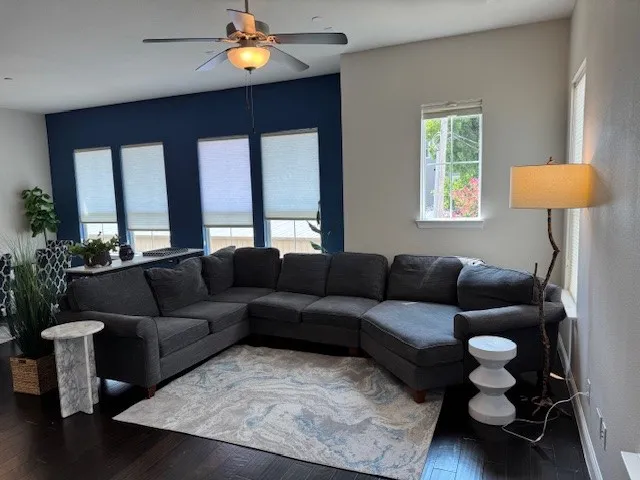 Townhouse For Rent in Denton County , 111 Sumac Street, Lewisville, Texas 75057, 3 Bedroom, 4 Bathroom, 2 Garage spaces, 2,274 Sqft, built in 2018, mls#21386490, Real Estate Agent in Lewisville, Homes For Rent in Denton county, Homes For Rent in Lewisville, Realtor in Lewisville Texas, Real Estate Brokerage Independent Realty Texas, Luminita Cordes Realtor