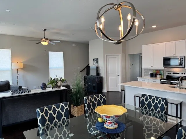 Townhouse For Rent in Denton County , 111 Sumac Street, Lewisville, Texas 75057, 3 Bedroom, 4 Bathroom, 2 Garage spaces, 2,274 Sqft, built in 2018, mls#21386490, Real Estate Agent in Lewisville, Homes For Rent in Denton county, Homes For Rent in Lewisville, Realtor in Lewisville Texas, Real Estate Brokerage Independent Realty Texas, Luminita Cordes Realtor