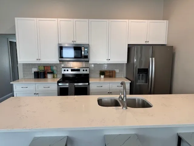 Townhouse For Rent in Denton County , 111 Sumac Street, Lewisville, Texas 75057, 3 Bedroom, 4 Bathroom, 2 Garage spaces, 2,274 Sqft, built in 2018, mls#21386490, Real Estate Agent in Lewisville, Homes For Rent in Denton county, Homes For Rent in Lewisville, Realtor in Lewisville Texas, Real Estate Brokerage Independent Realty Texas, Luminita Cordes Realtor