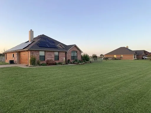 Single Family Residence For Sale in Ellis County , 141 Whitfill Road, Alma, Texas 75119, 3 Bedroom, 2 Bathroom, 2 Garage spaces, 1,600 Sqft, built in 2012, mls#21386364, Real Estate Agent in Alma, Homes For Sale in Ellis county, Homes For Sale in Alma, Realtor in Alma Texas, Real Estate Brokerage Independent Realty Texas, Luminita Cordes Realtor