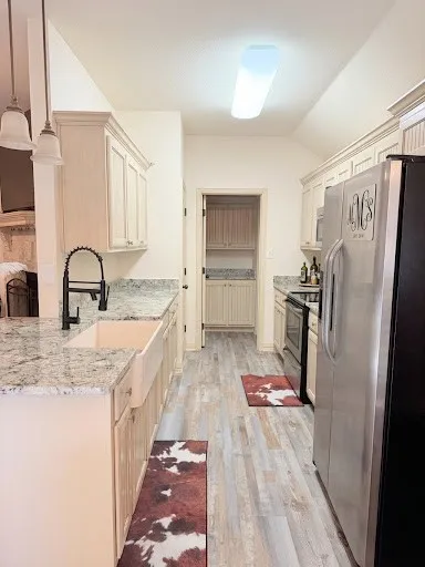 Single Family Residence For Sale in Ellis County , 141 Whitfill Road, Alma, Texas 75119, 3 Bedroom, 2 Bathroom, 2 Garage spaces, 1,600 Sqft, built in 2012, mls#21386364, Real Estate Agent in Alma, Homes For Sale in Ellis county, Homes For Sale in Alma, Realtor in Alma Texas, Real Estate Brokerage Independent Realty Texas, Luminita Cordes Realtor