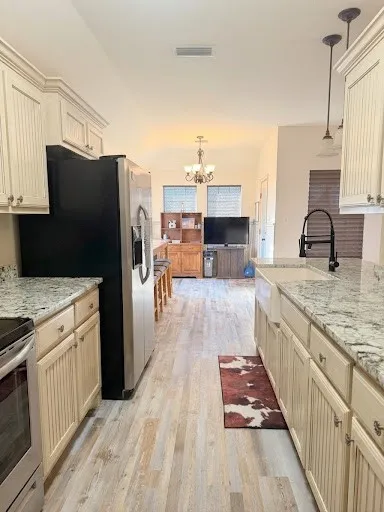 Single Family Residence For Sale in Ellis County , 141 Whitfill Road, Alma, Texas 75119, 3 Bedroom, 2 Bathroom, 2 Garage spaces, 1,600 Sqft, built in 2012, mls#21386364, Real Estate Agent in Alma, Homes For Sale in Ellis county, Homes For Sale in Alma, Realtor in Alma Texas, Real Estate Brokerage Independent Realty Texas, Luminita Cordes Realtor