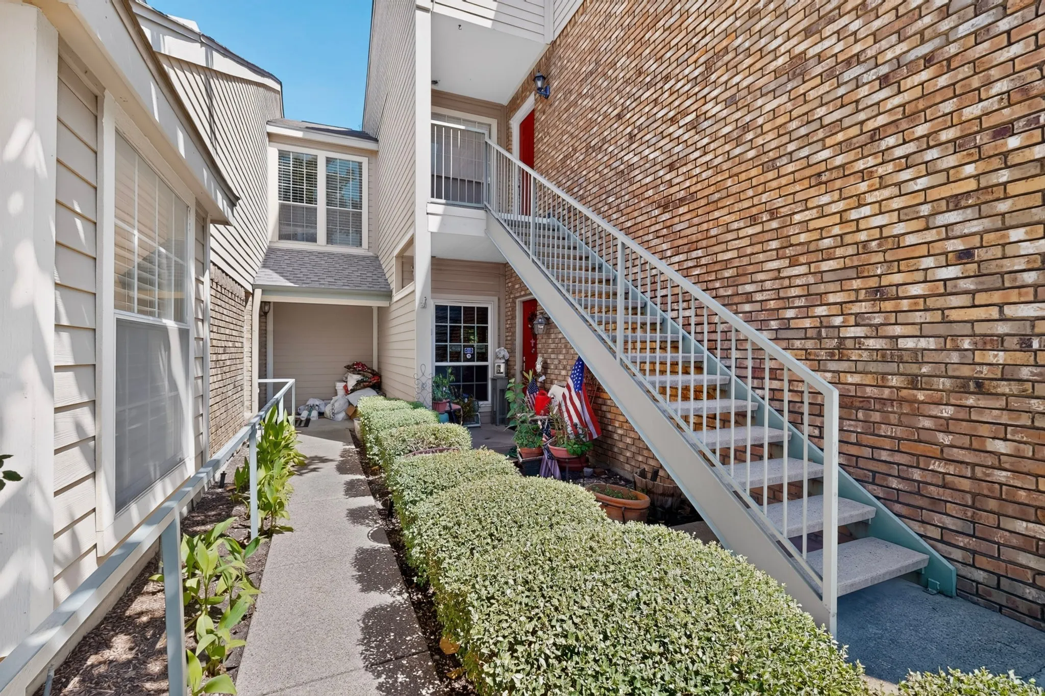 Condominium For Rent in Dallas County , 5565 Preston Oaks Road 117, Dallas, Texas 75254, 2 Bedroom, 2 Bathroom, 1 Garage spaces, 1,382 Sqft, built in 1983, mls#21386496, Real Estate Agent in Dallas, Homes For Rent in Dallas county, Homes For Rent in Dallas, Realtor in Dallas Texas, Real Estate Brokerage Independent Realty Texas, Luminita Cordes Realtor